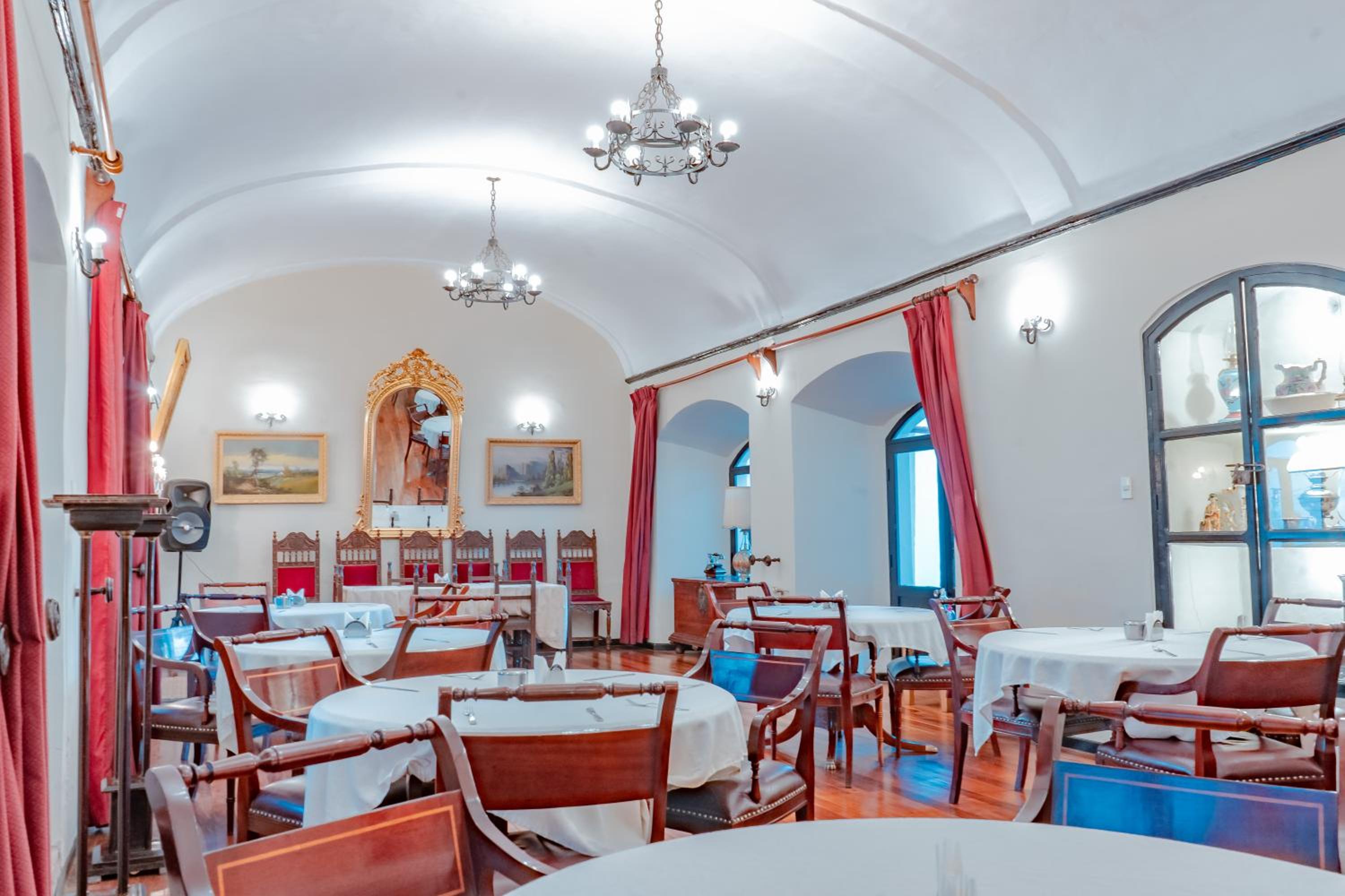 Colonial Hotel Boutique