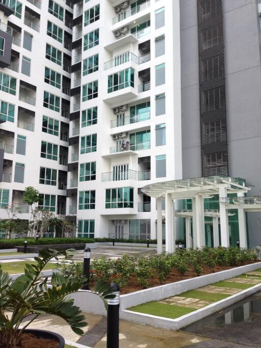 Setapak Central Mall KL - Zetapark Garden Suites