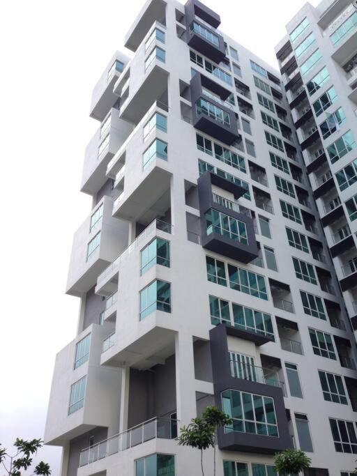Setapak Central Mall KL - Zetapark Garden Suites