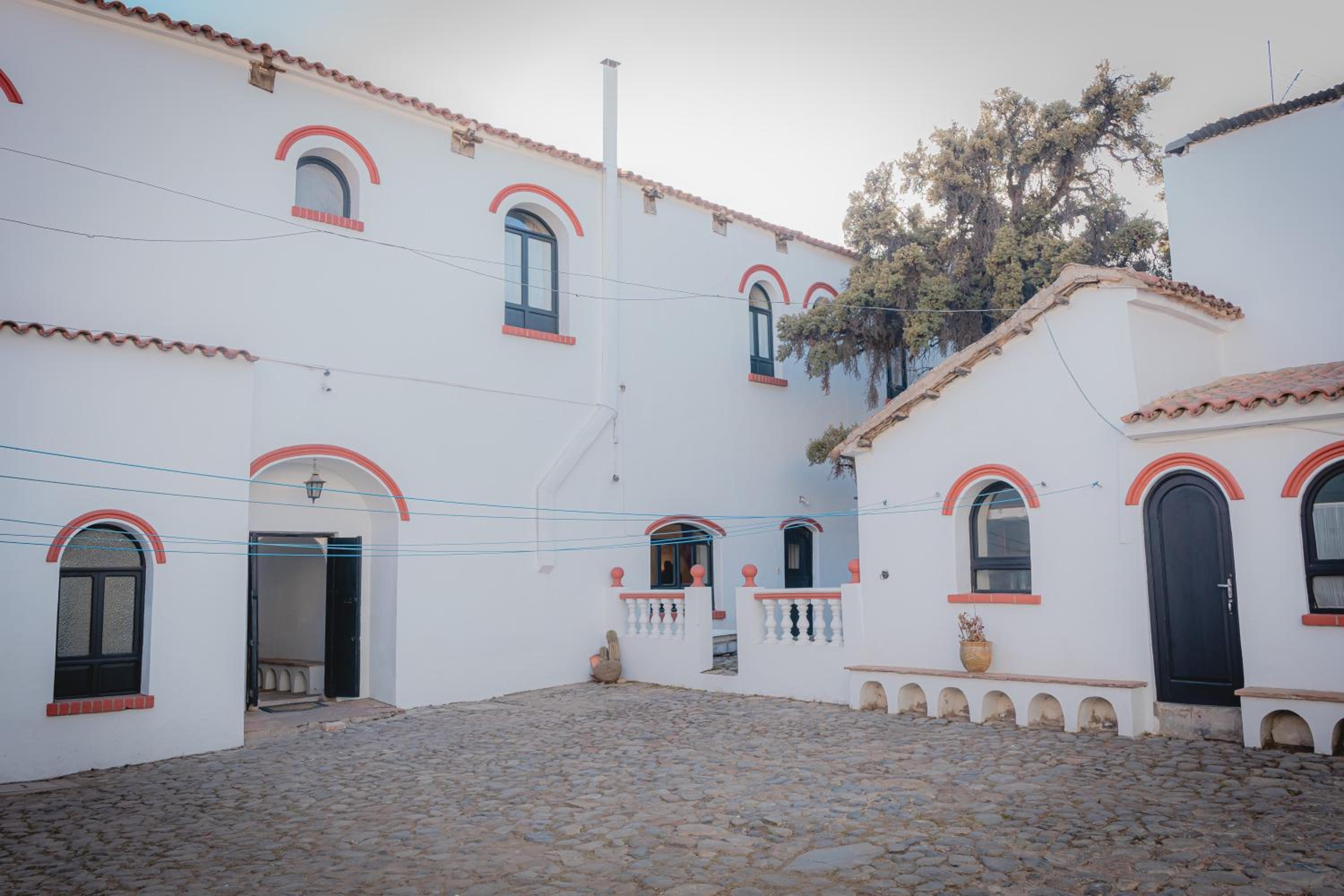 Colonial Hotel Boutique