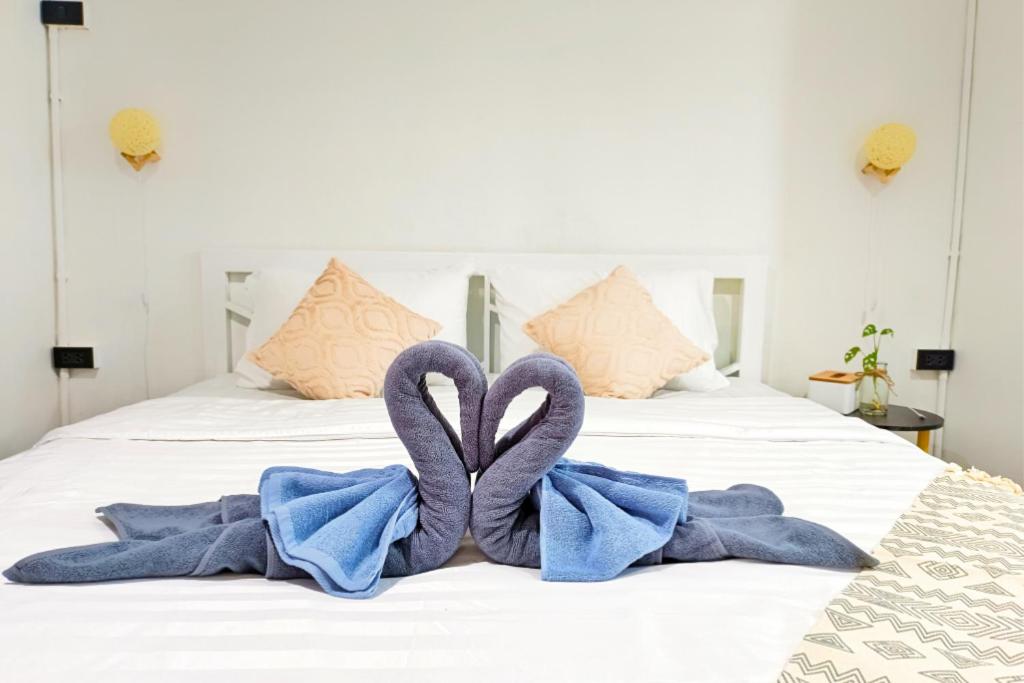 Getaway Villa Bangkok - 4 Bedroom,6 Beds and 5 Bathroom