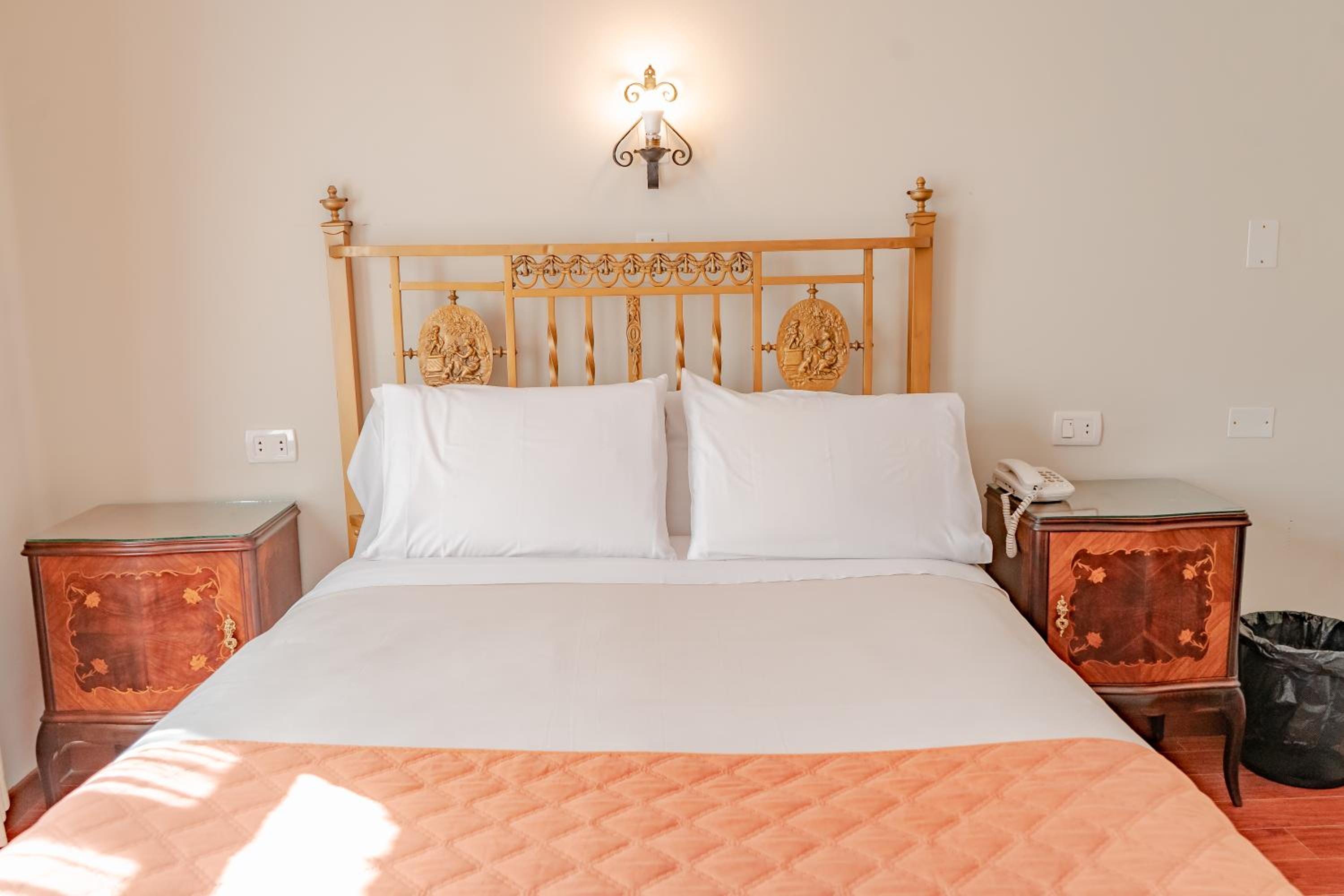 Colonial Hotel Boutique