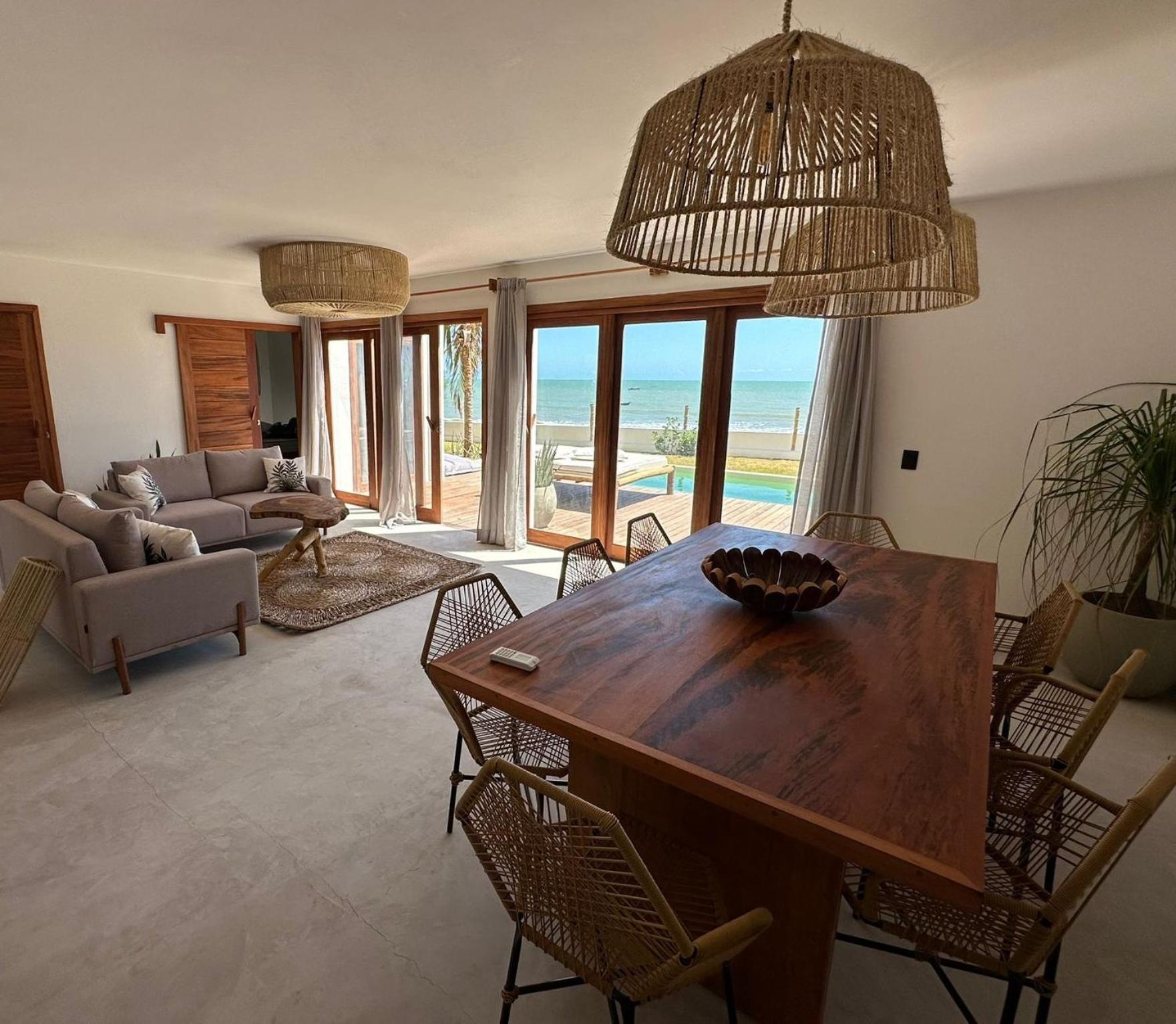 Villa Mango Beach Houses