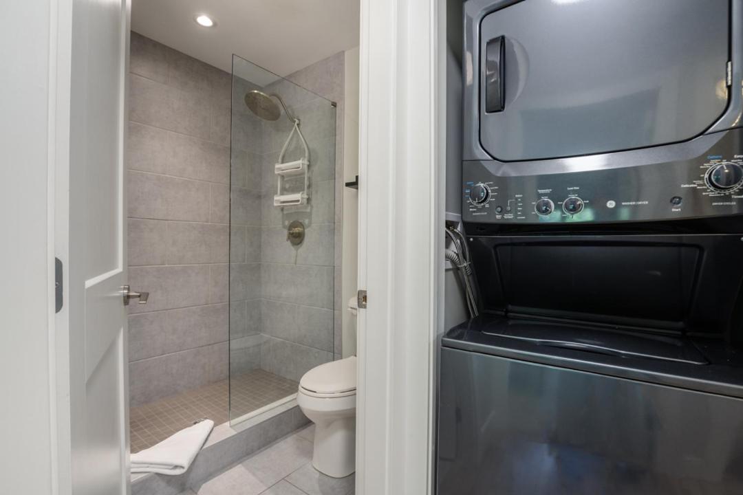 2BR - Multi-Level Townhome with Hot Tub by Harmony Whistler