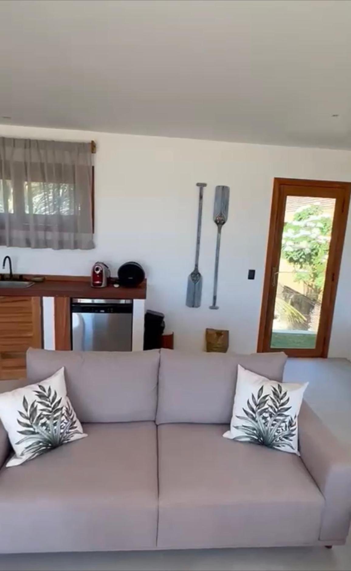 Villa Mango Beach Houses