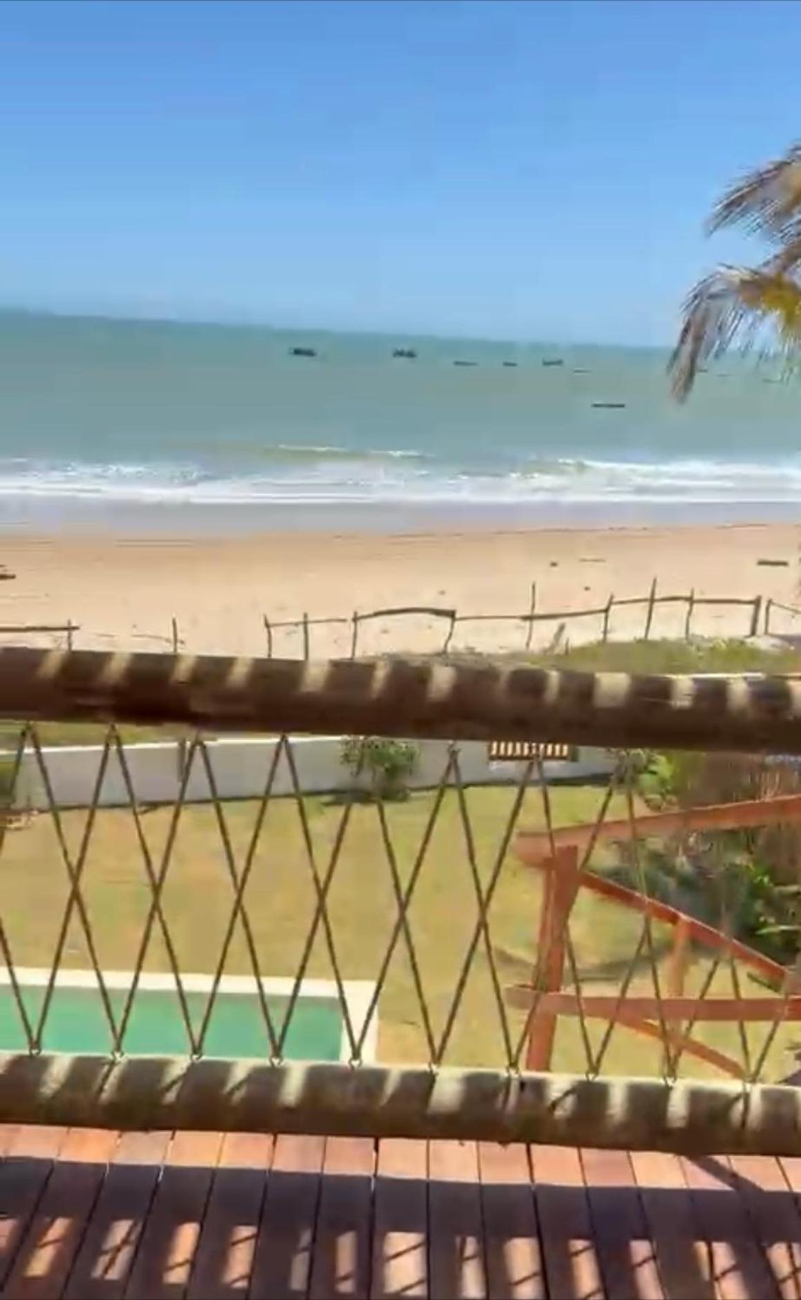 Villa Mango Beach Houses