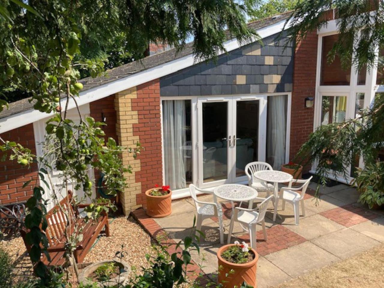 Walnut Cottage