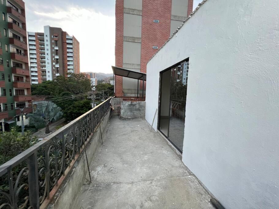 Hermoso/lujoso apartamento en excelente ubicacion