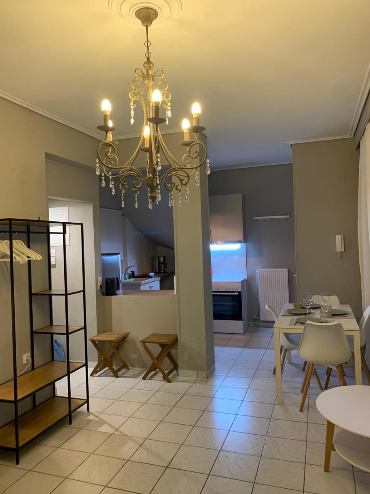 White elephant ground floor apartment