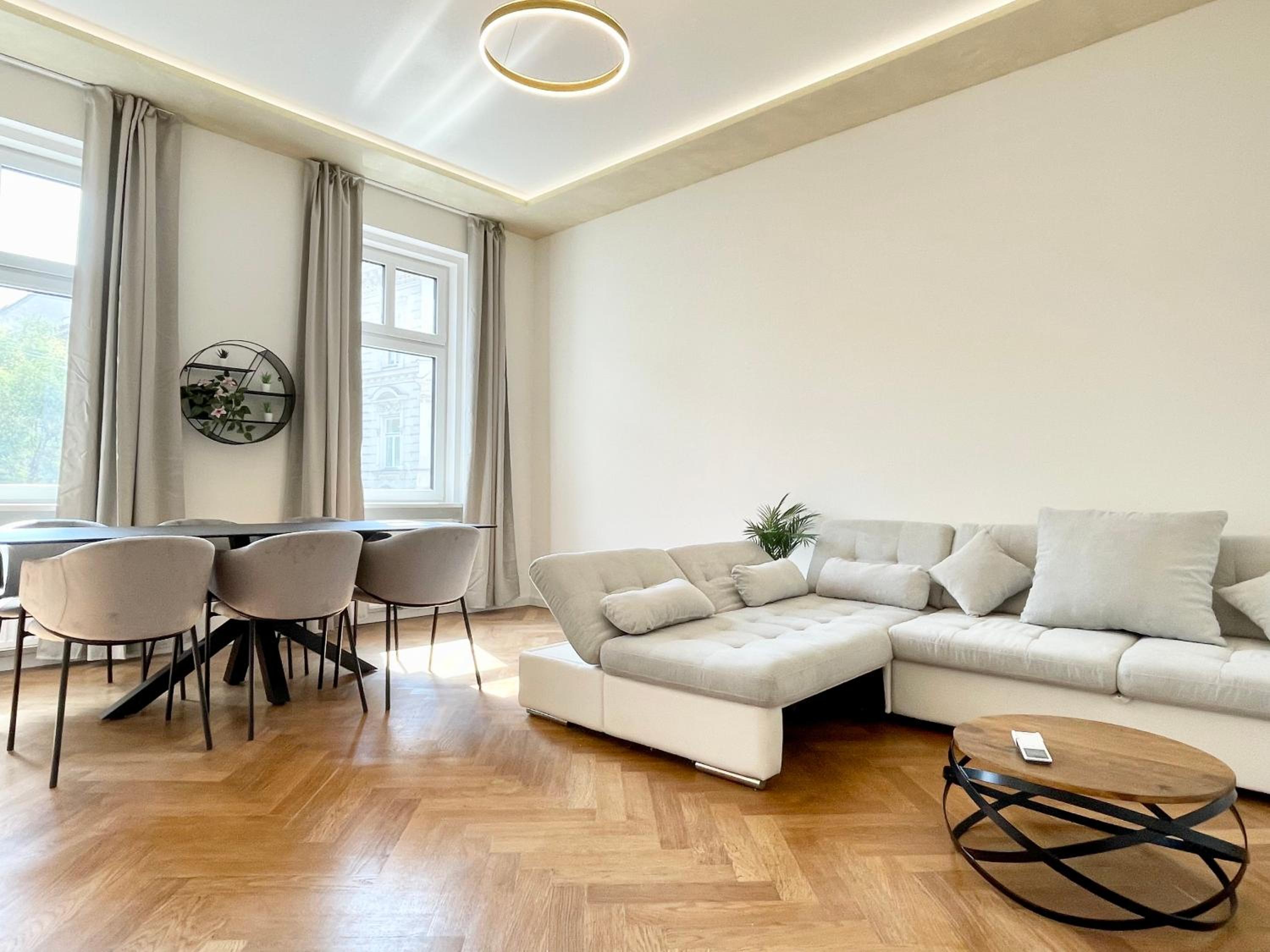 Boutique Apartment at famous Vienna Kutschkermarkt