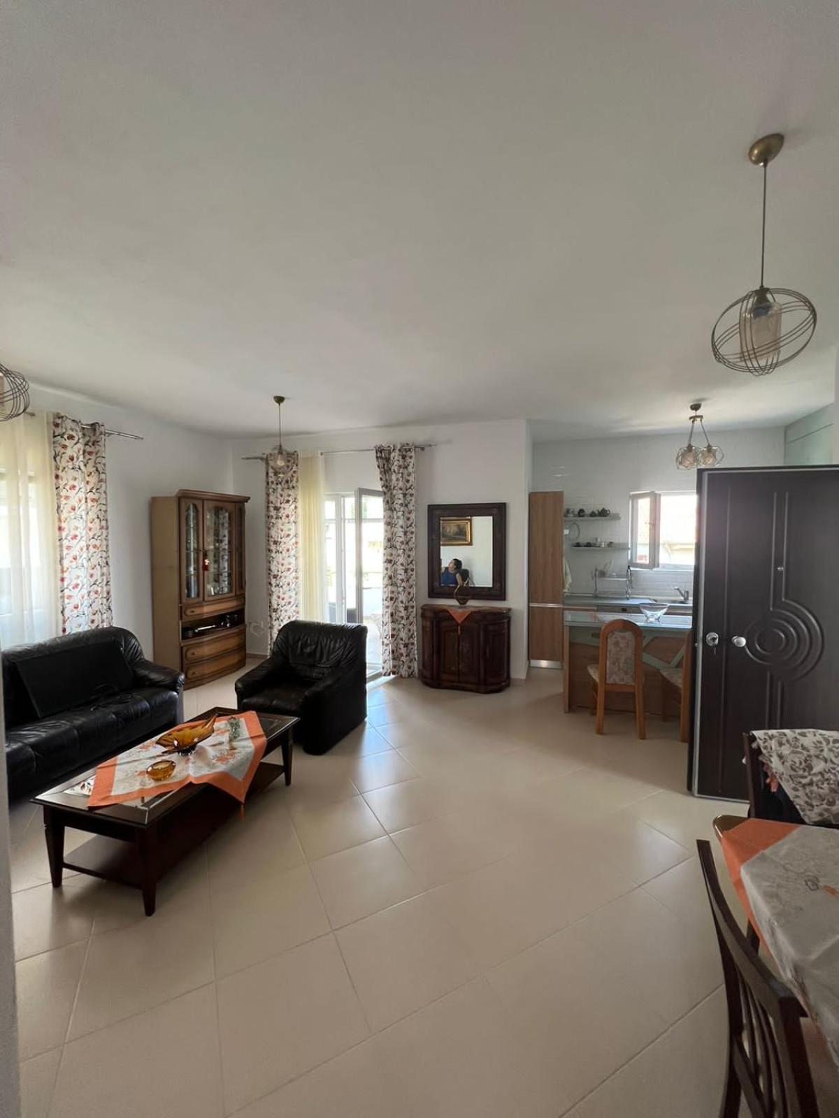 Anushe's apartament