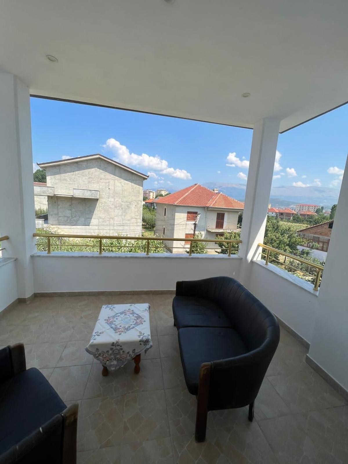 Anushe's apartament