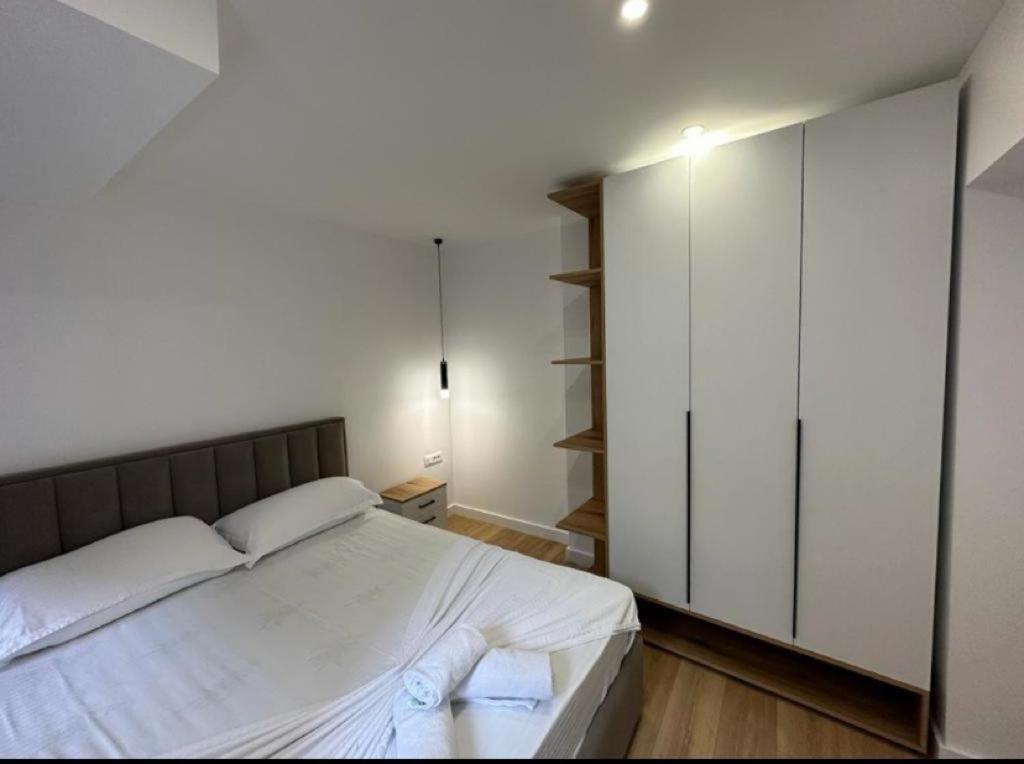 Come&Recome Tirana Apartments
