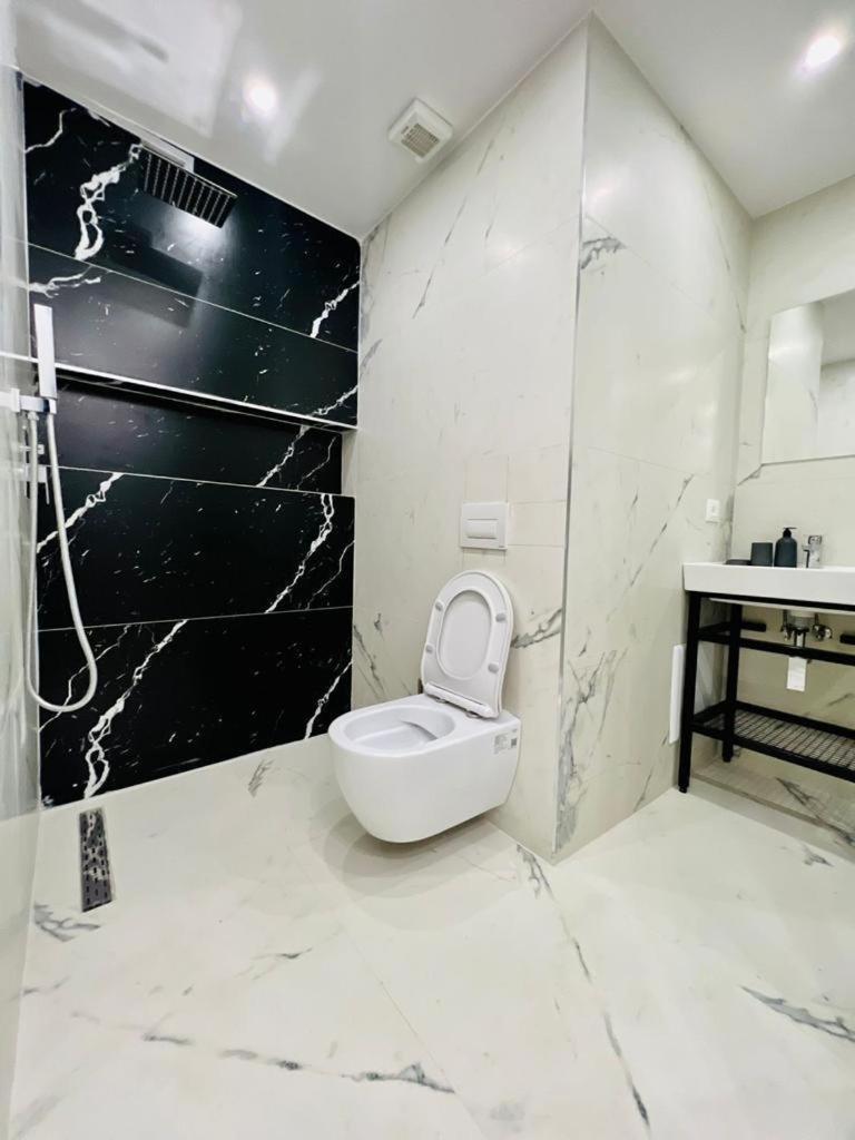Come&Recome Tirana Apartments