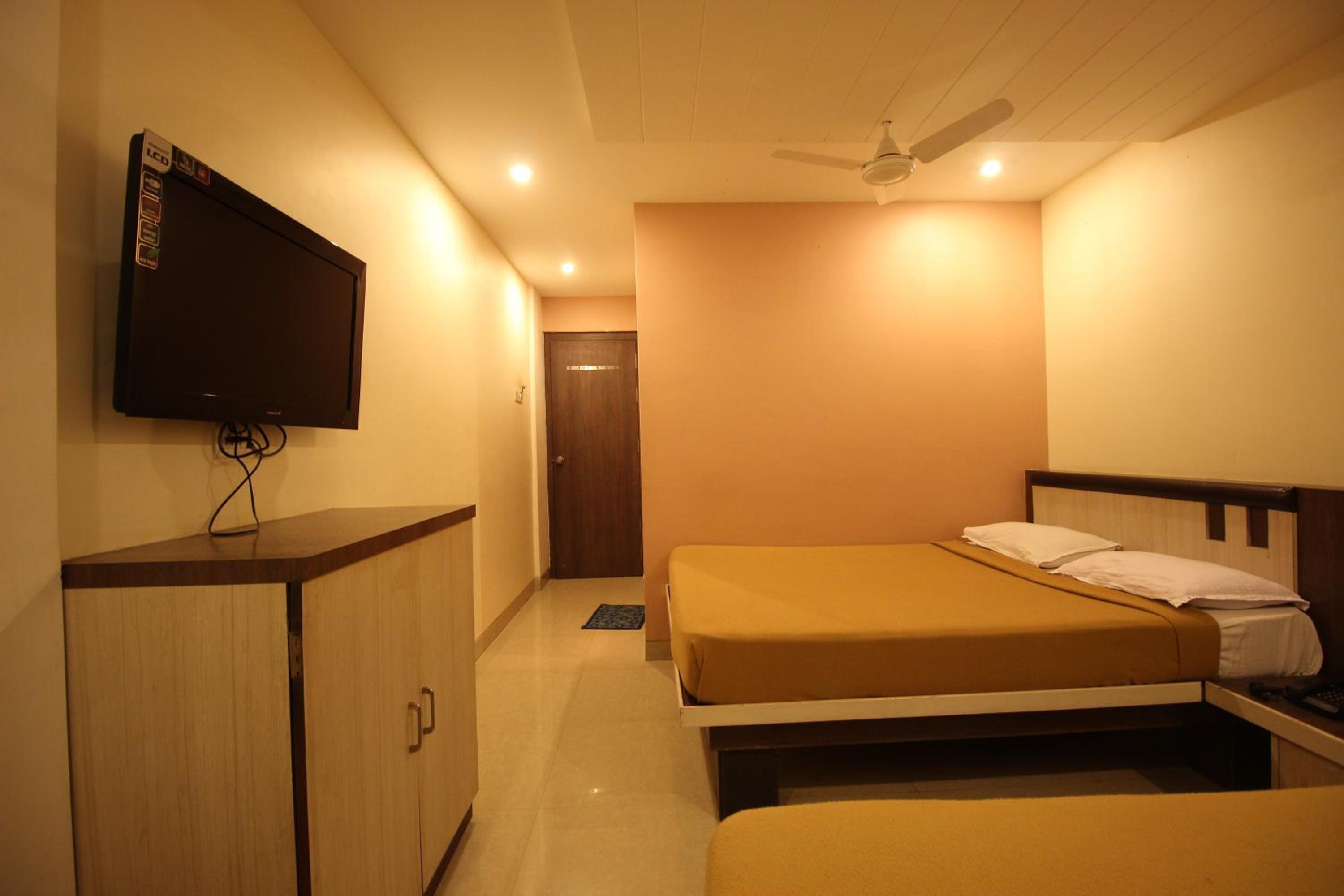 Shirdi Vacations - Hotel Sai Balaji - Property Image 7