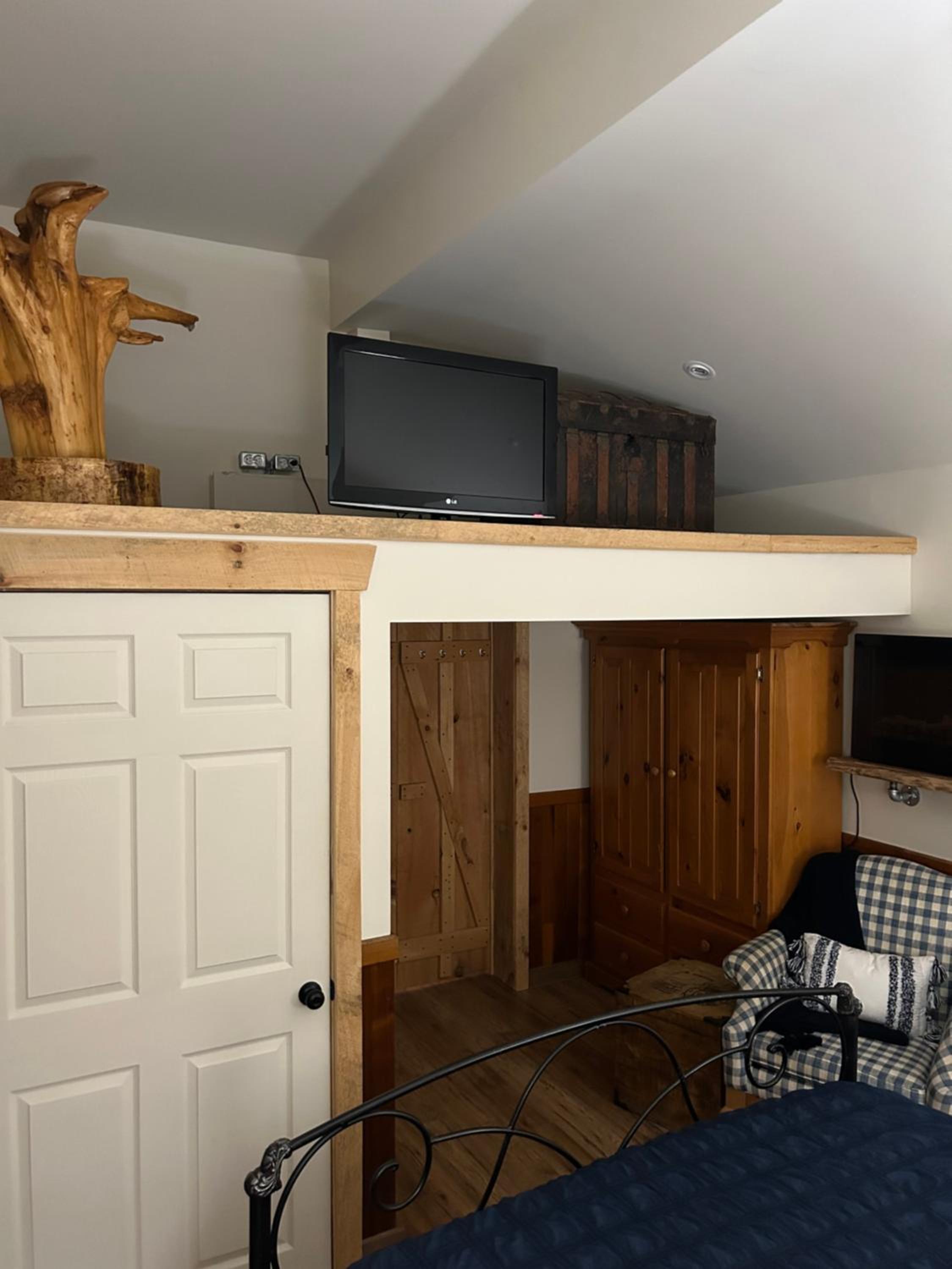 Cozy Guest House close to Wasaga Beach & Blue Mtn