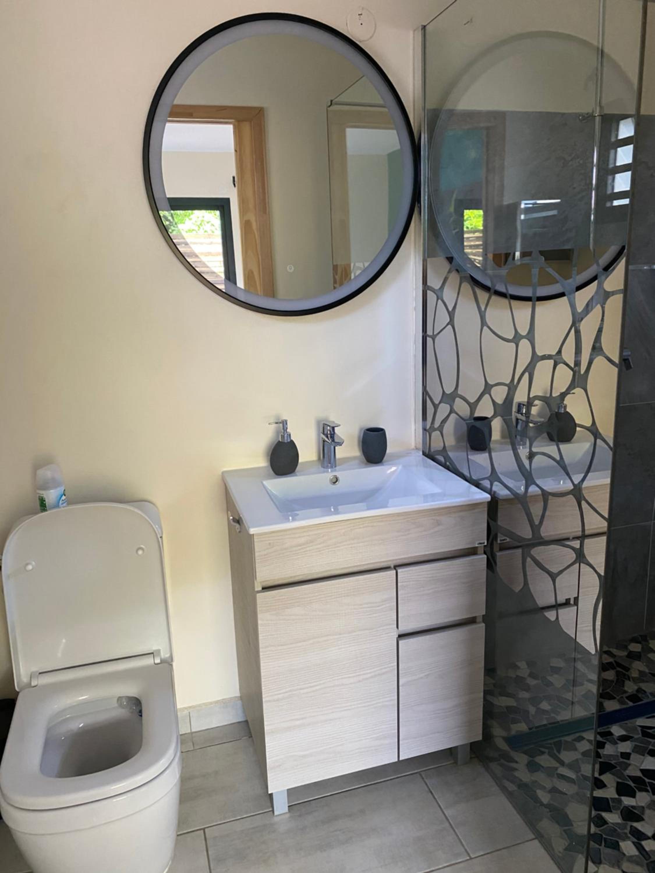 Villa Pheron - De standing - Jacuzzi 5 Personnes