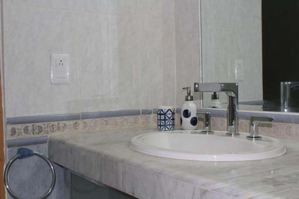 Cancun Family ideal Villa, private pool and garden
