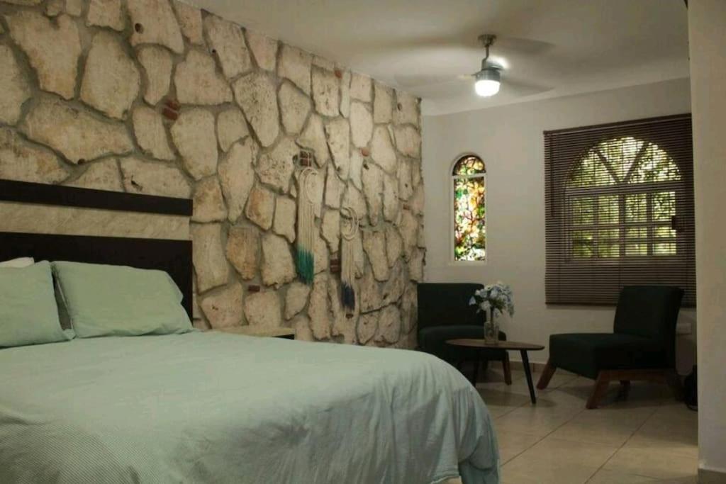 Cancun Family ideal Villa, private pool and garden