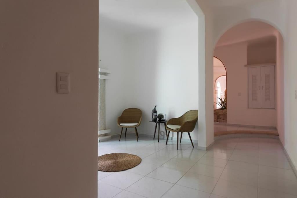 Cancun Family ideal Villa, private pool and garden