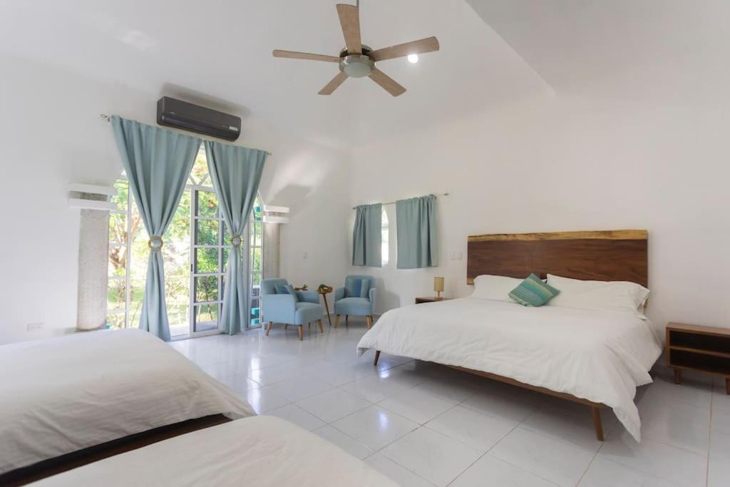 Cancun Family ideal Villa, private pool and garden