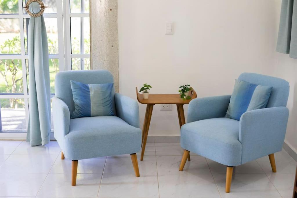 Cancun Family ideal Villa, private pool and garden