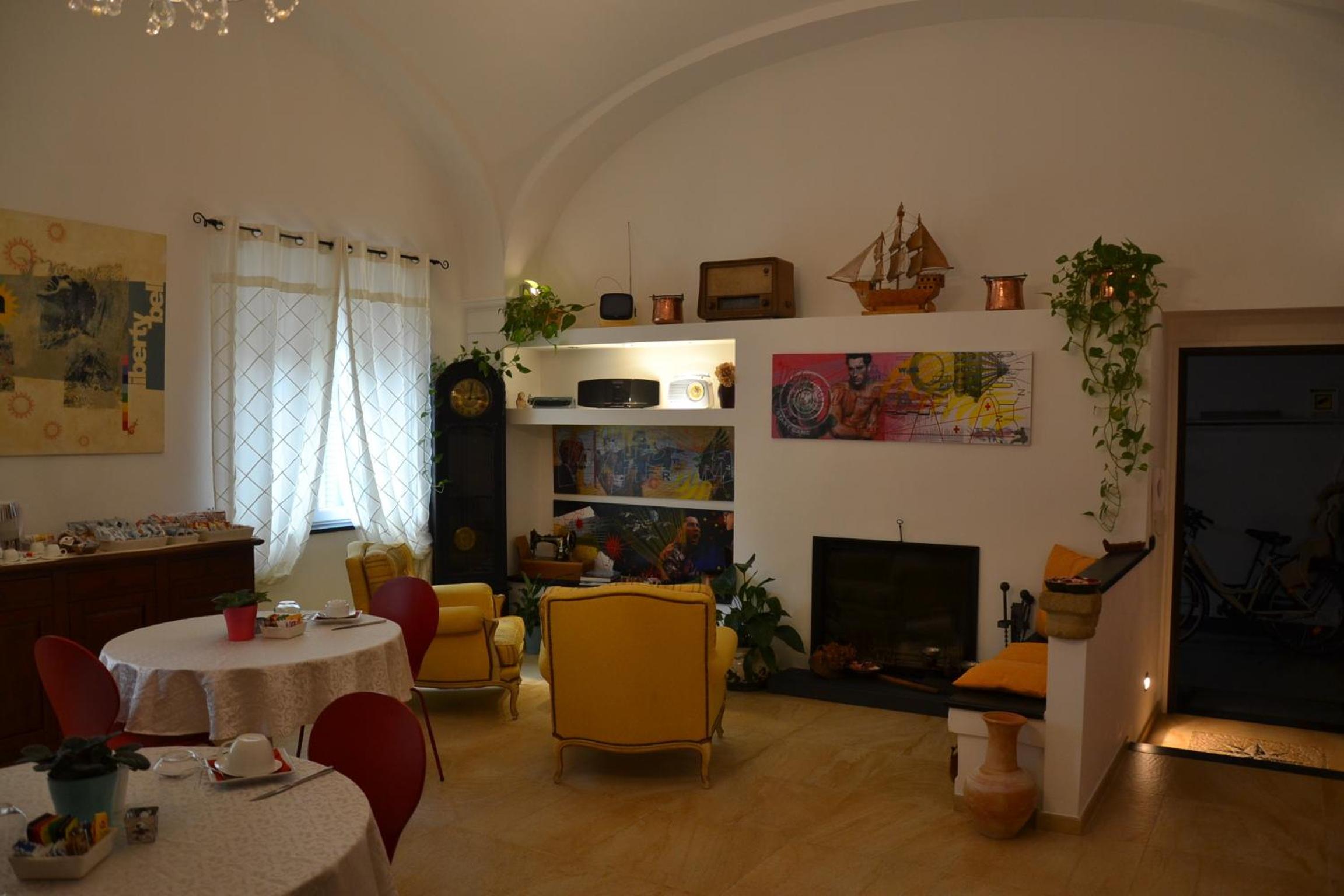 lounge