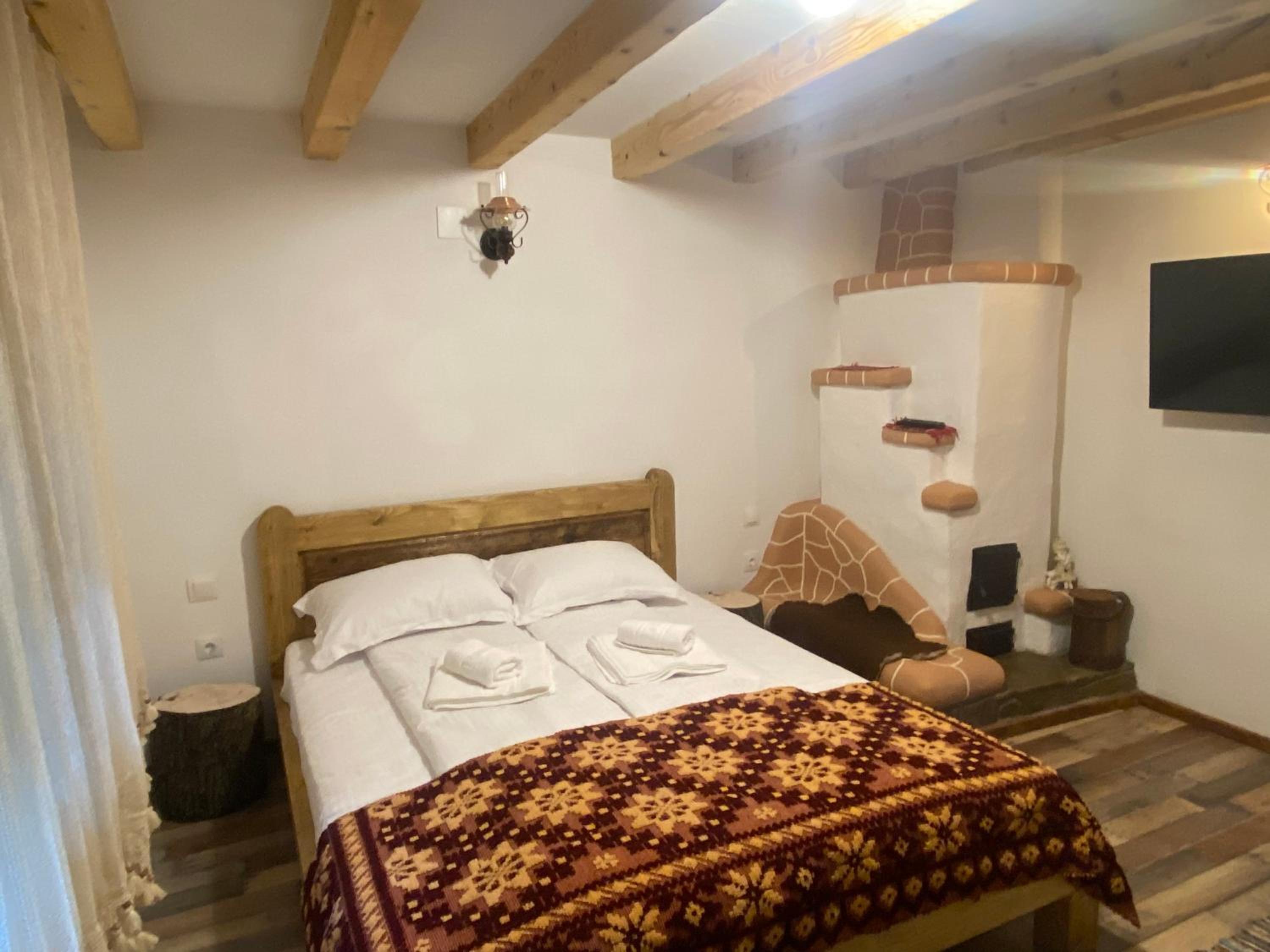Casa cu șindrilă, photo 23