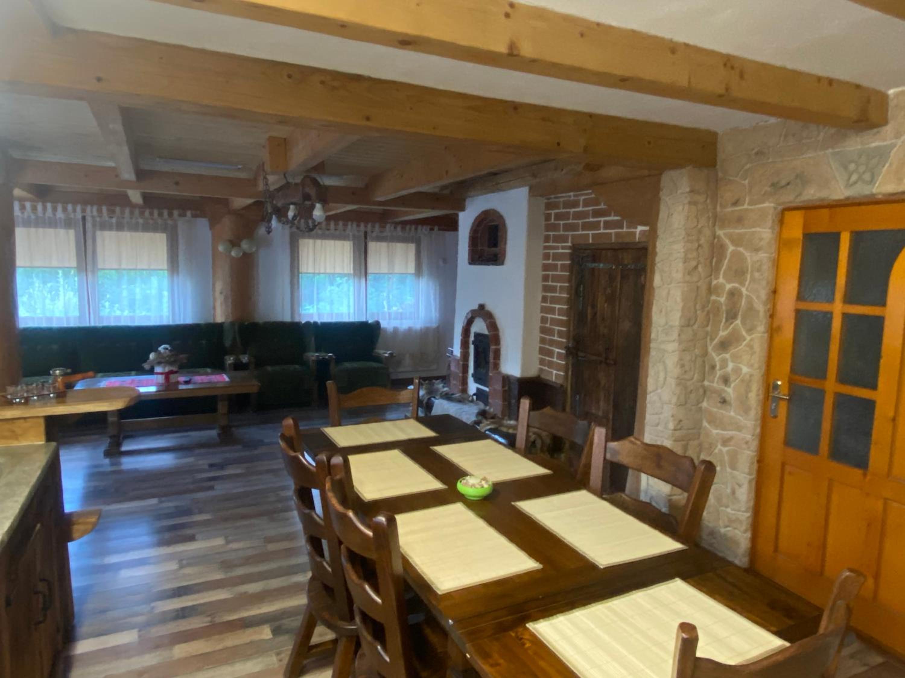 Casa cu șindrilă, photo 42