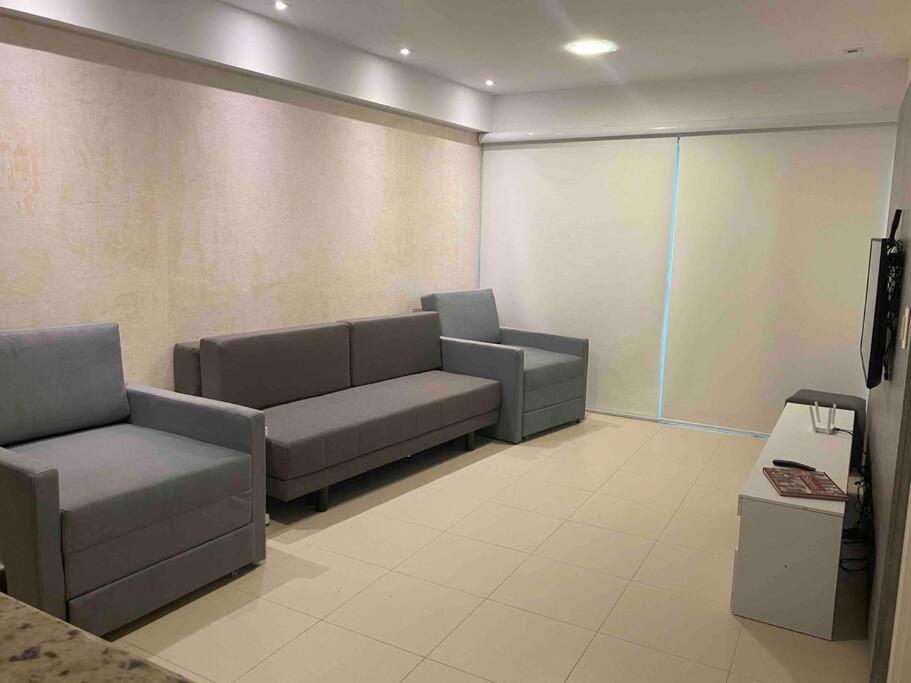 Apartamento amplo e acesso à praia