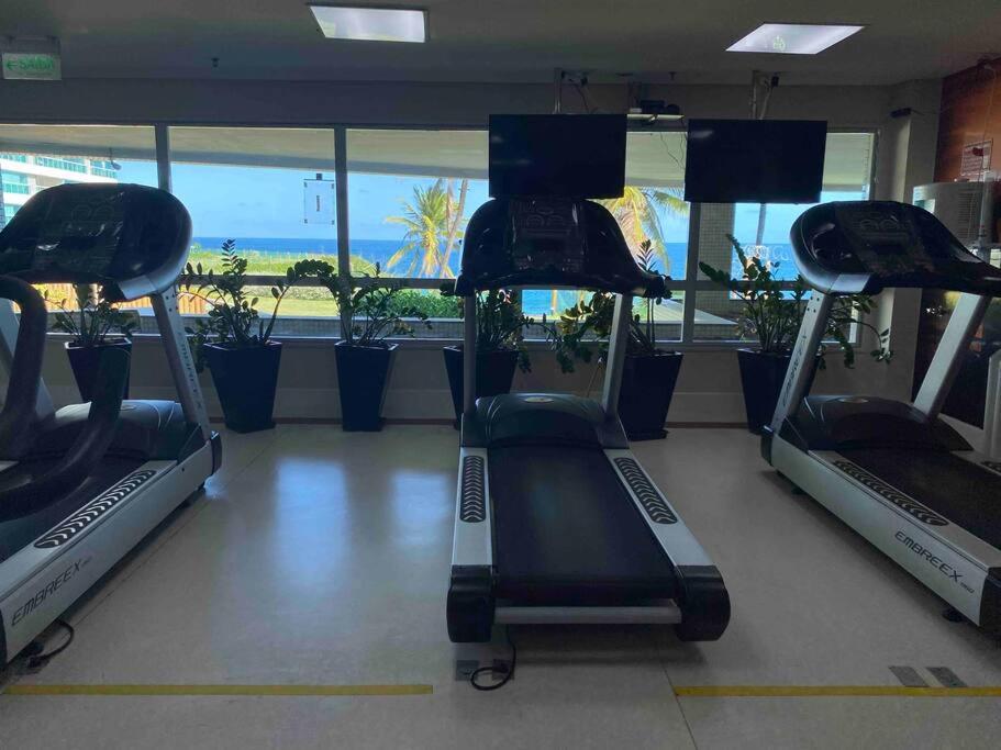 Apartamento amplo e acesso à praia