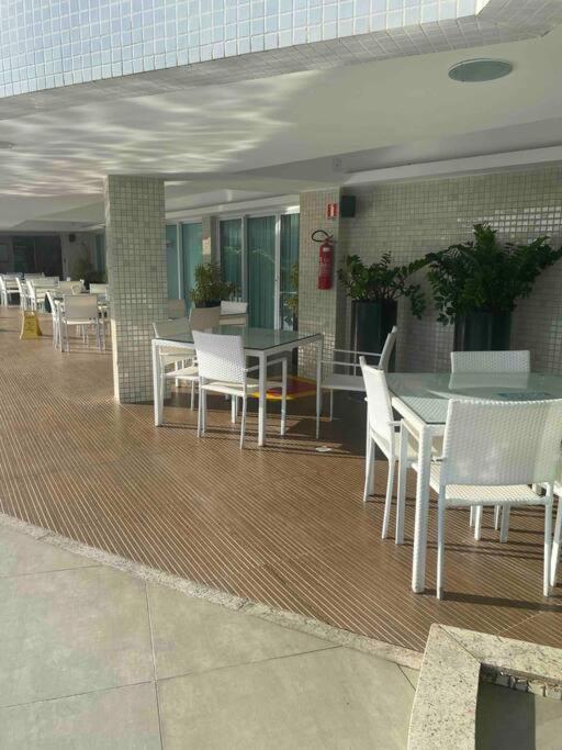 Apartamento amplo e acesso à praia