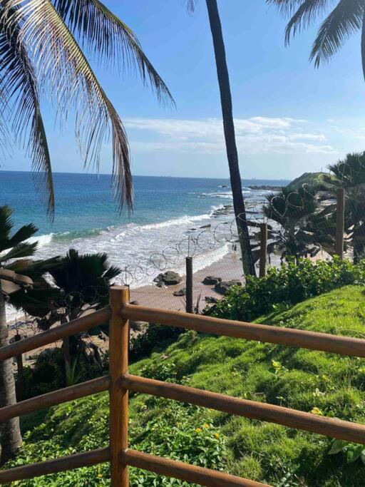 Apartamento amplo e acesso à praia