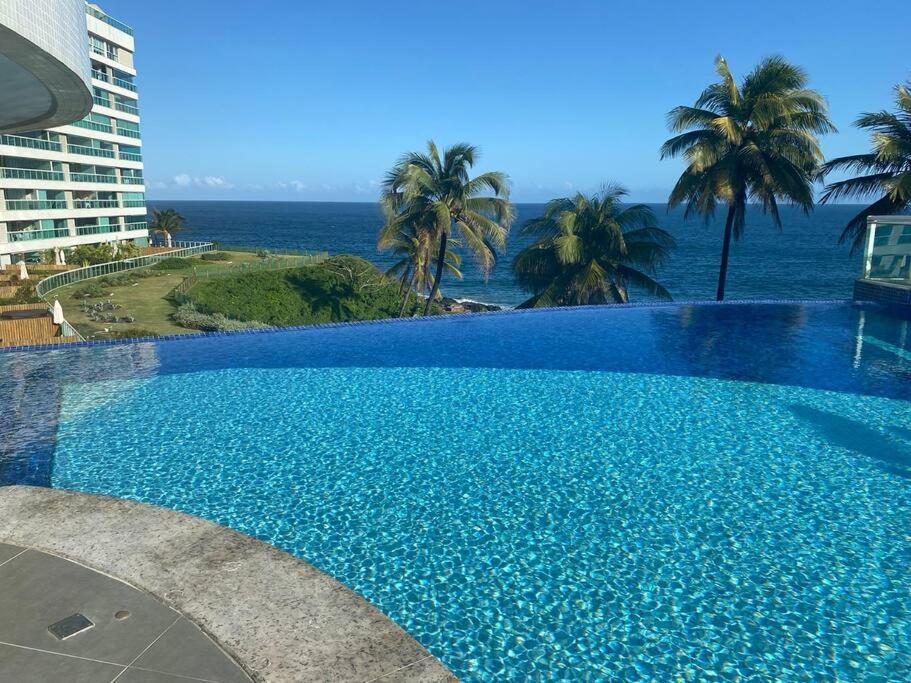Apartamento amplo e acesso à praia