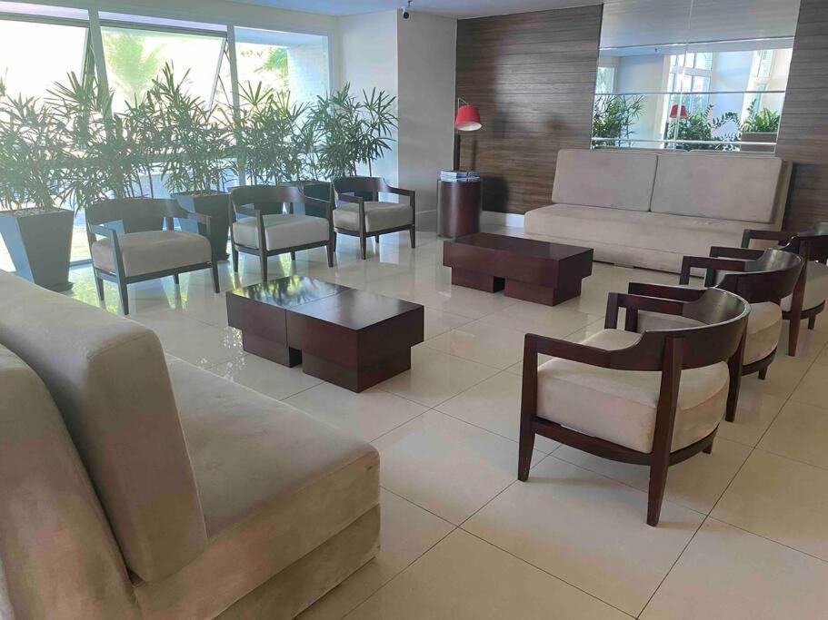 Apartamento amplo e acesso à praia