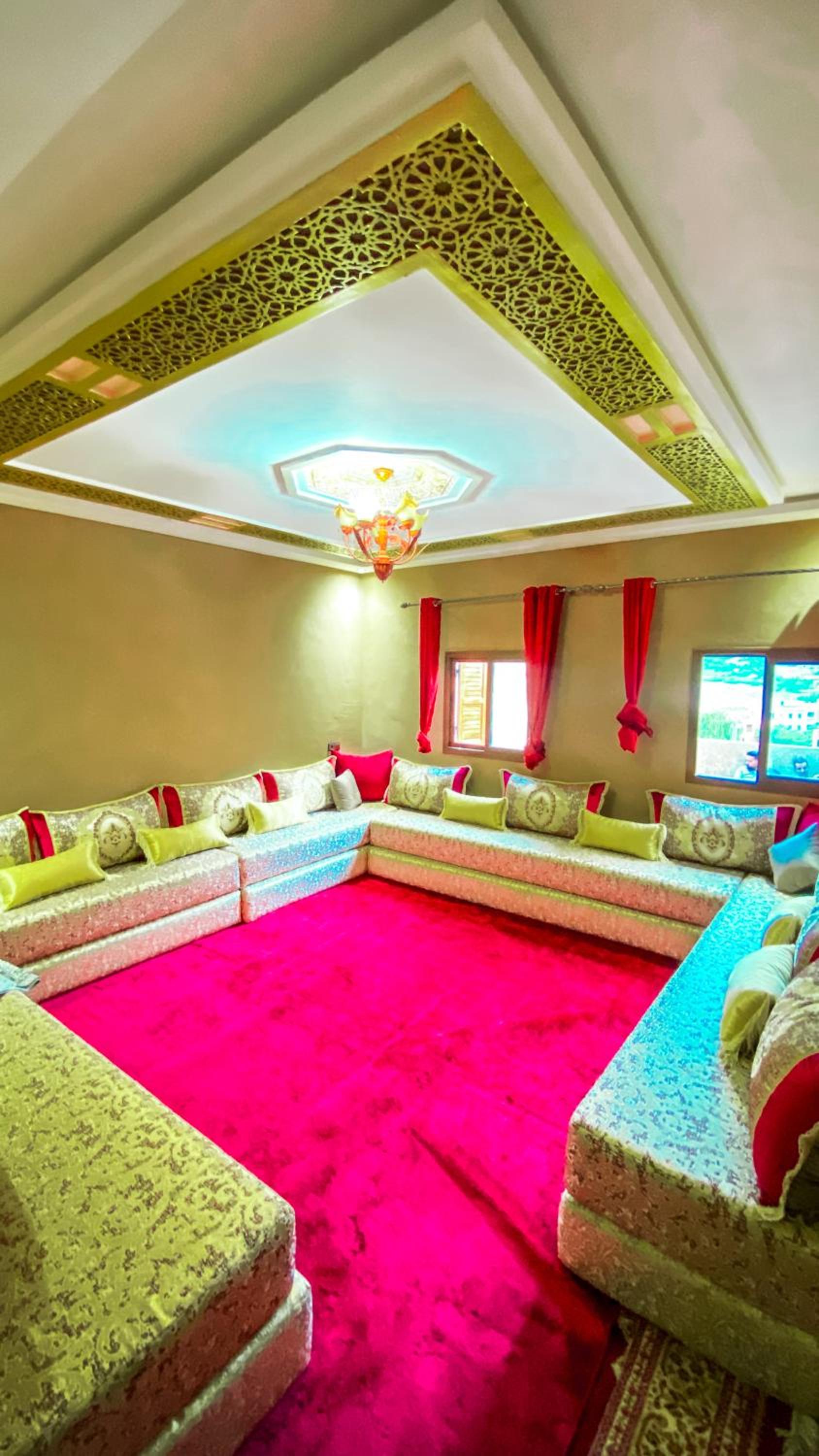 lounge