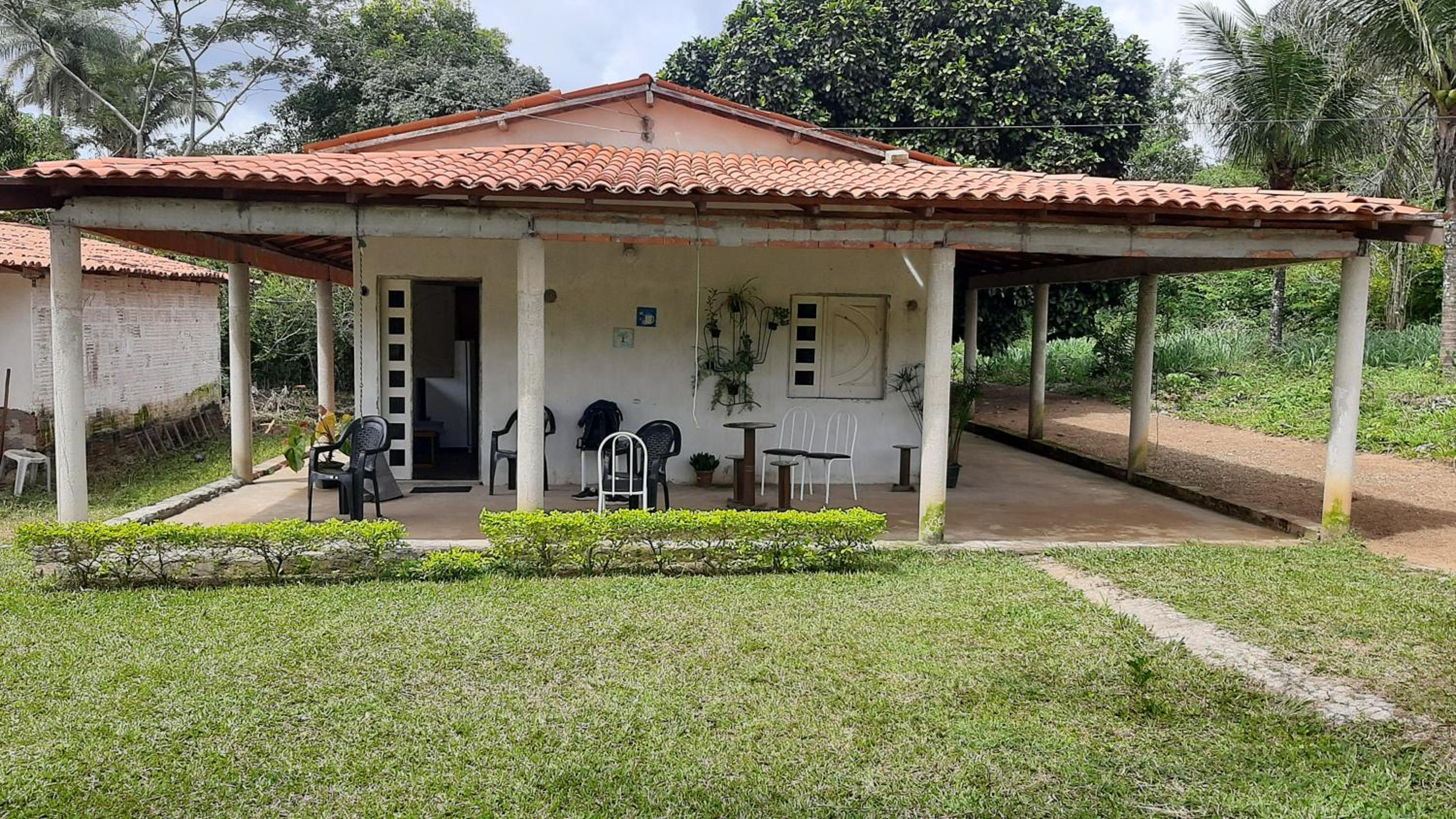 Casa Viçosa a 6 km do centro