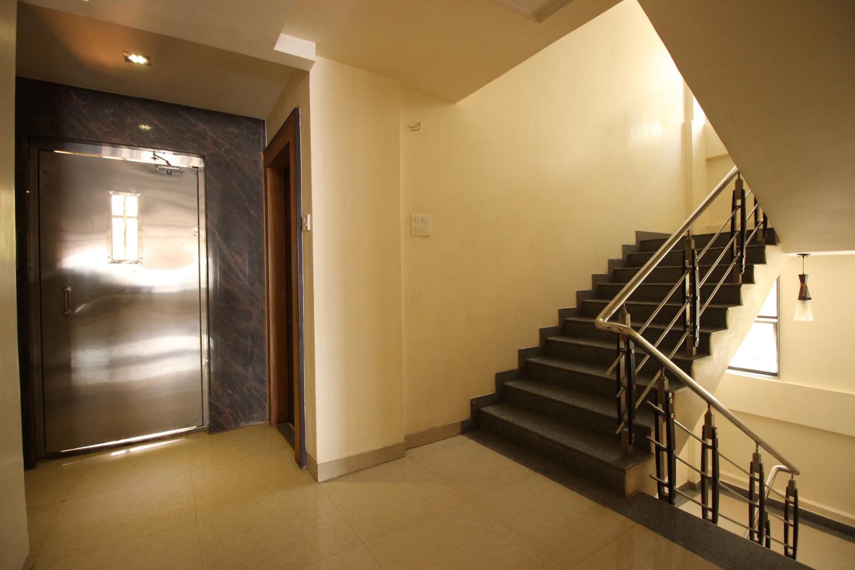 Shirdi Vacations - Hotel Sai Balaji - Property Image 9