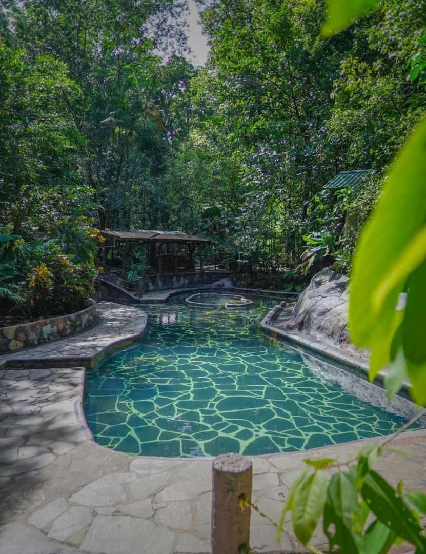 El Valle Mineral Springs
