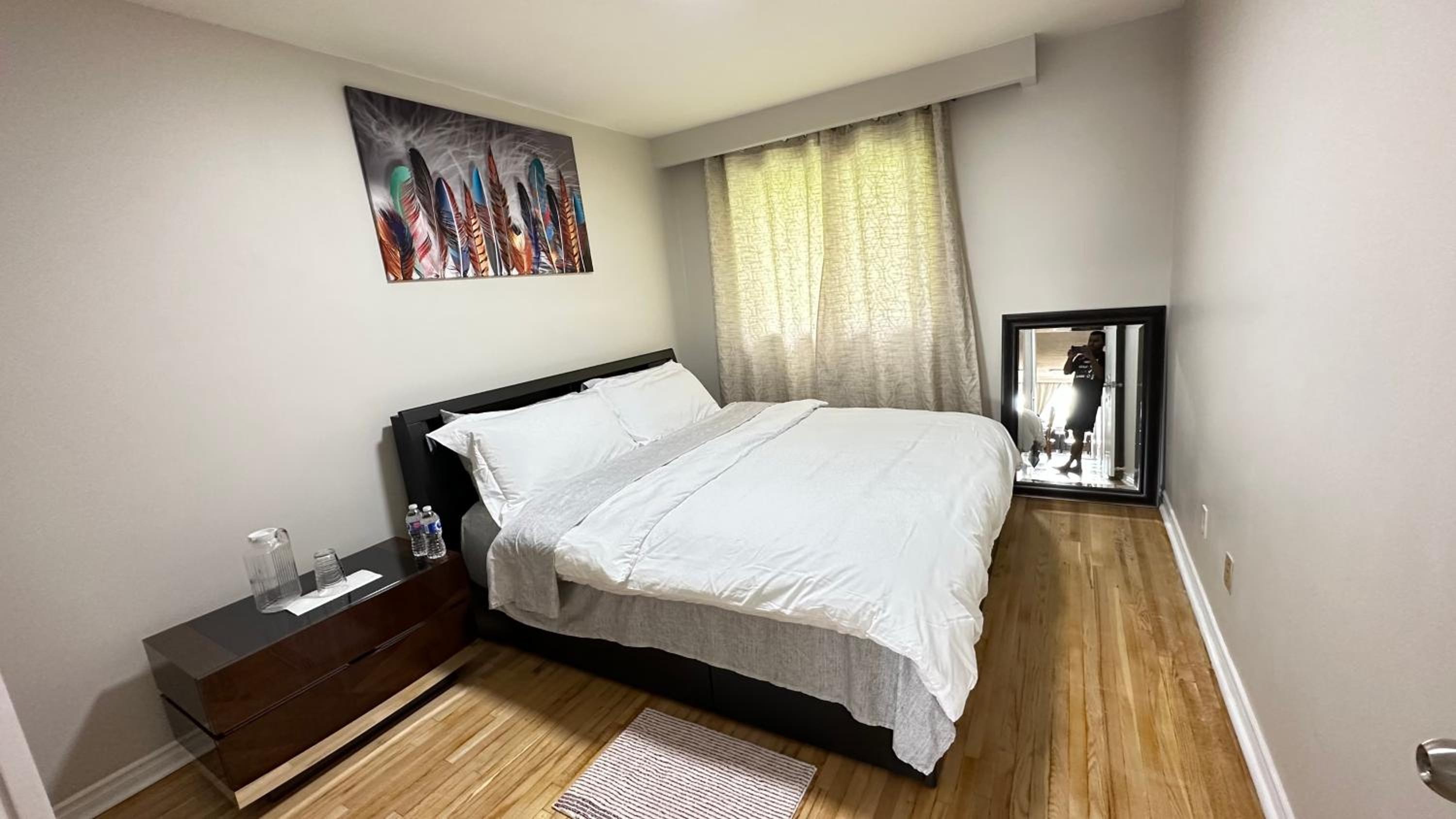 Full Privacy House with Free Parkrings