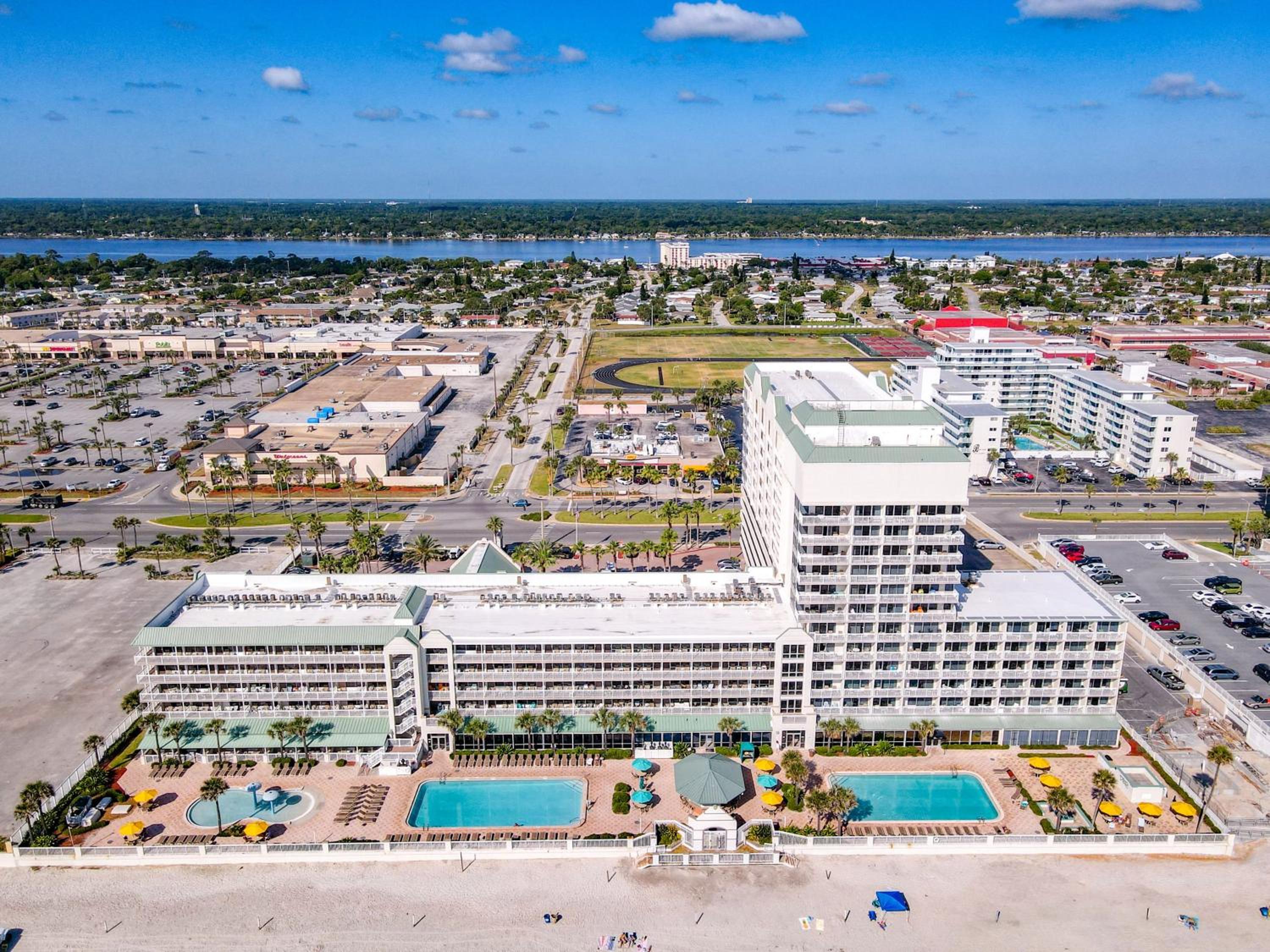 Hotel Modern Beach Condo-Daytona Beach