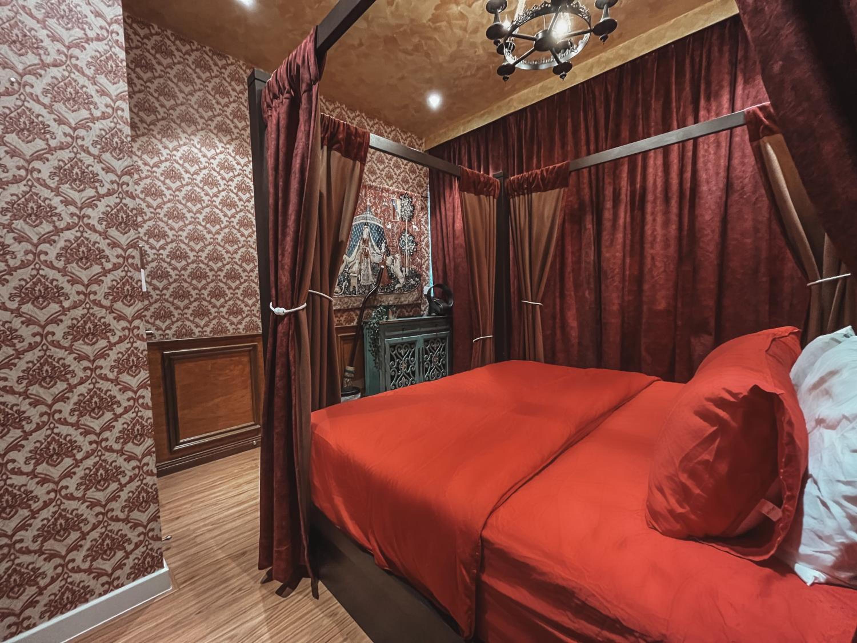 Wizarding Residence near KLCC link LRT & Mall