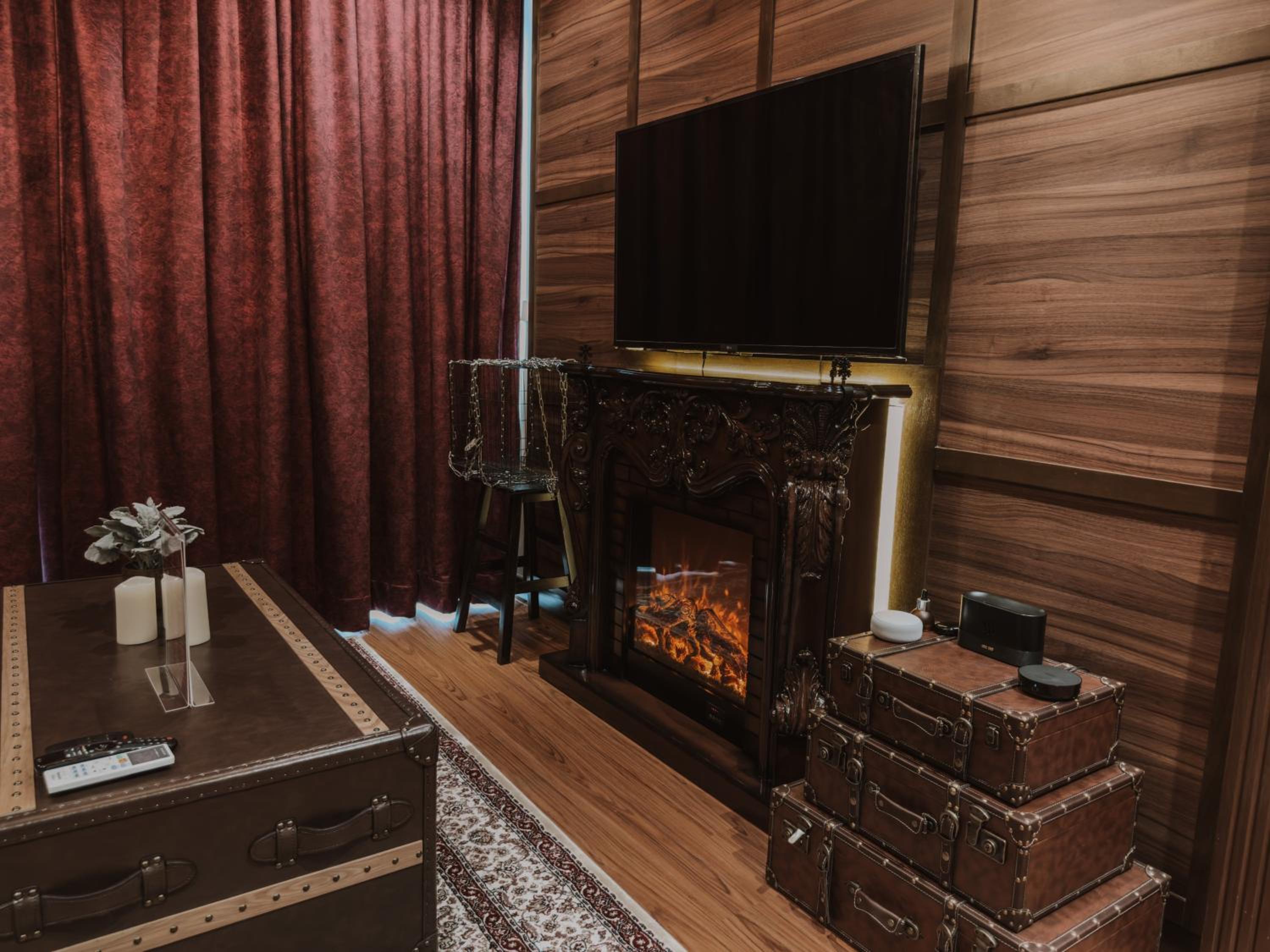 Wizarding Residence near KLCC link LRT & Mall