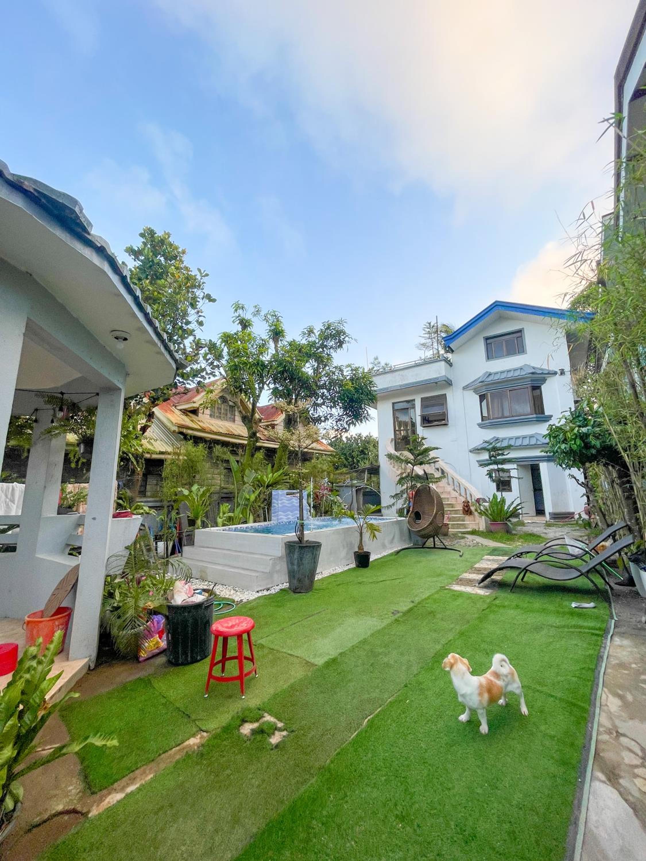 Overlooking House in Tagaytay with Swimming Pool