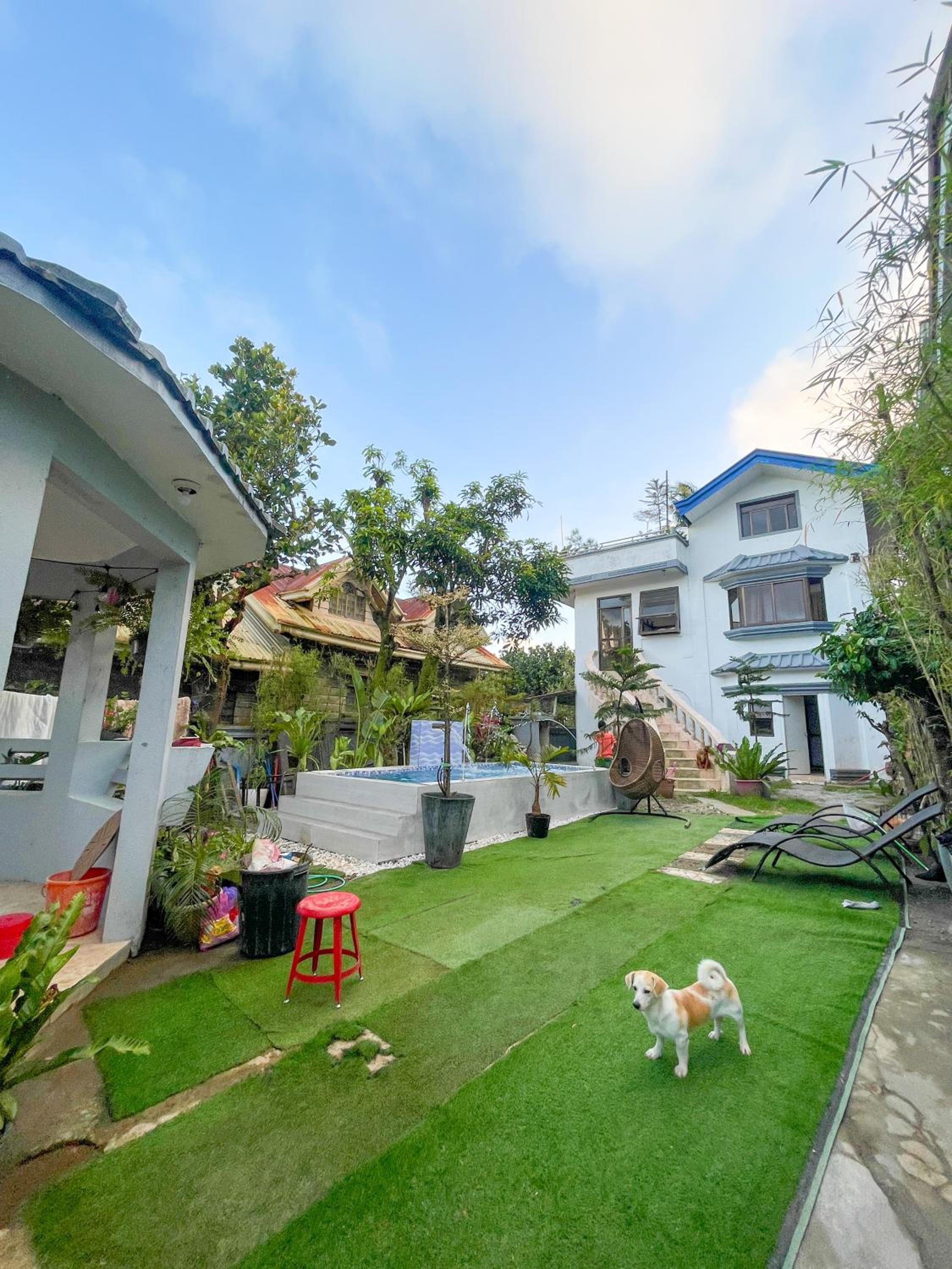 Overlooking House in Tagaytay with Swimming Pool