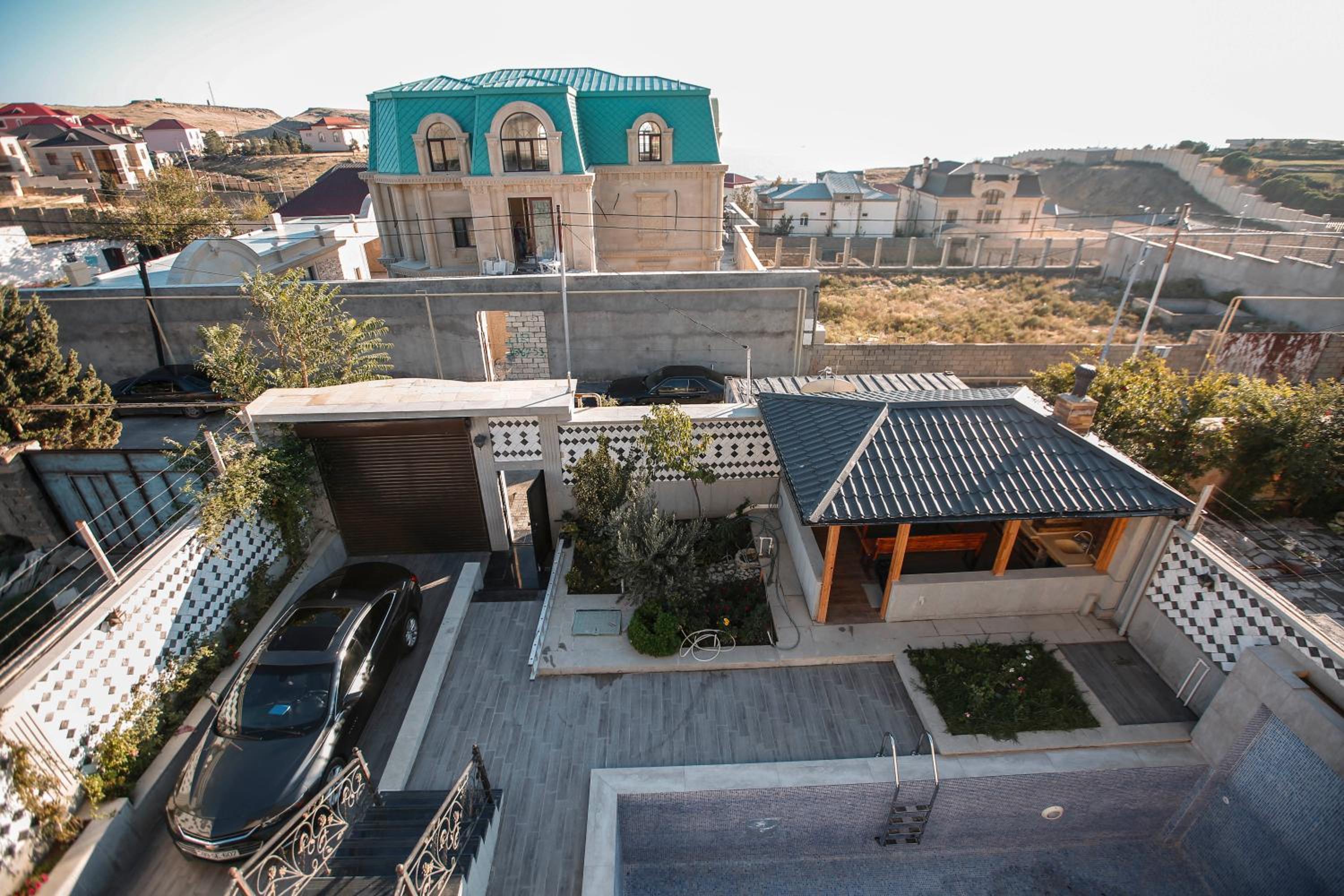 PERFECT VILLA WITH SWIMMING POOL