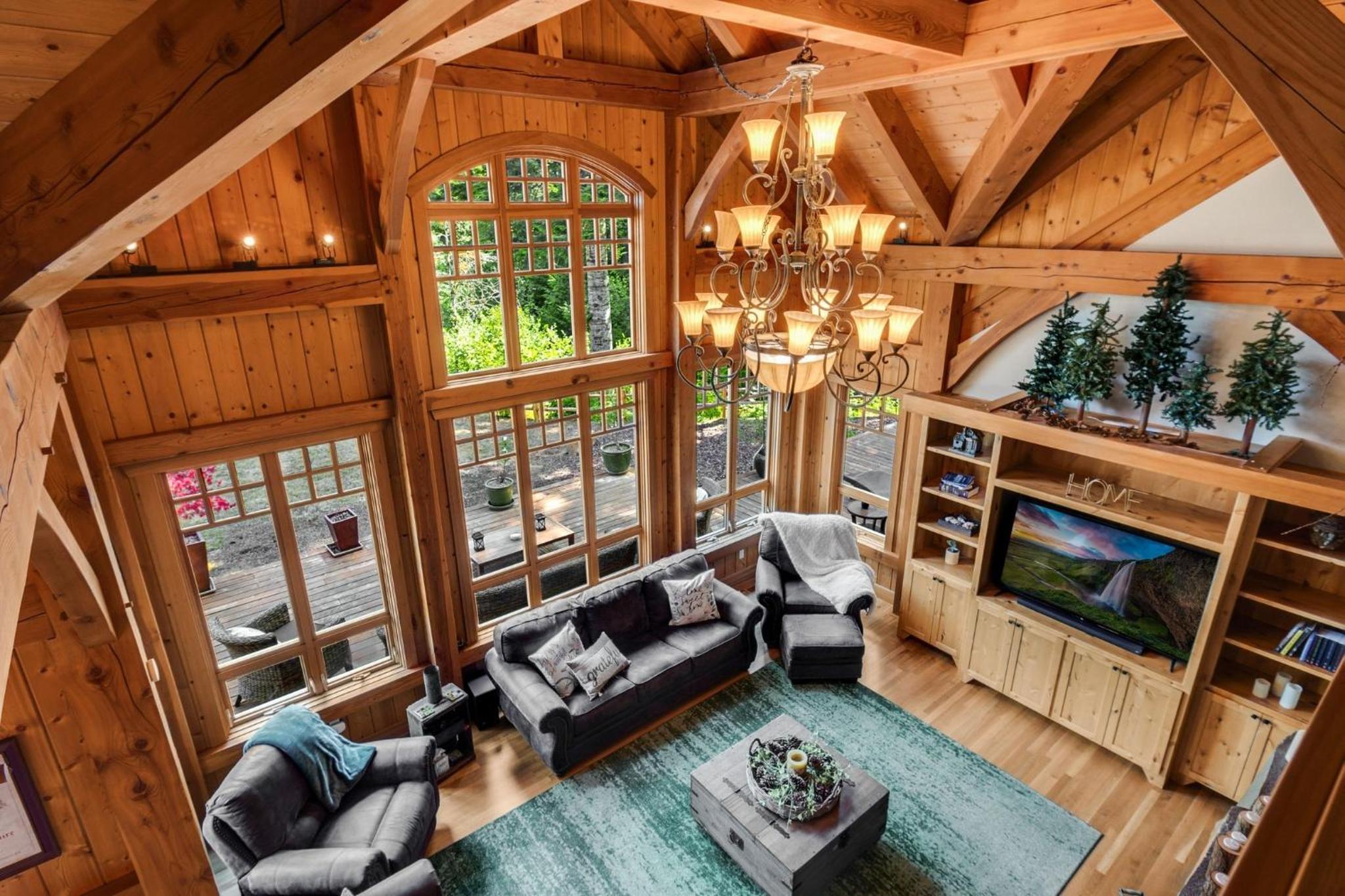 Maple Hill Lodge view 5