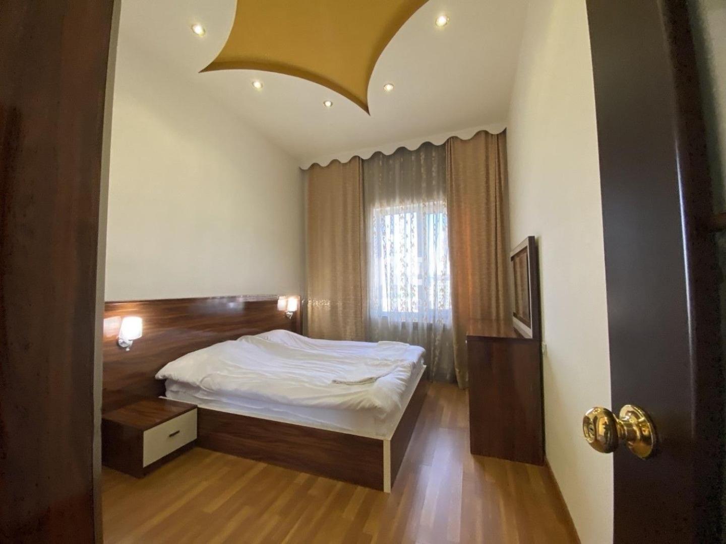 Large 5 bedroom VIP Villa 2