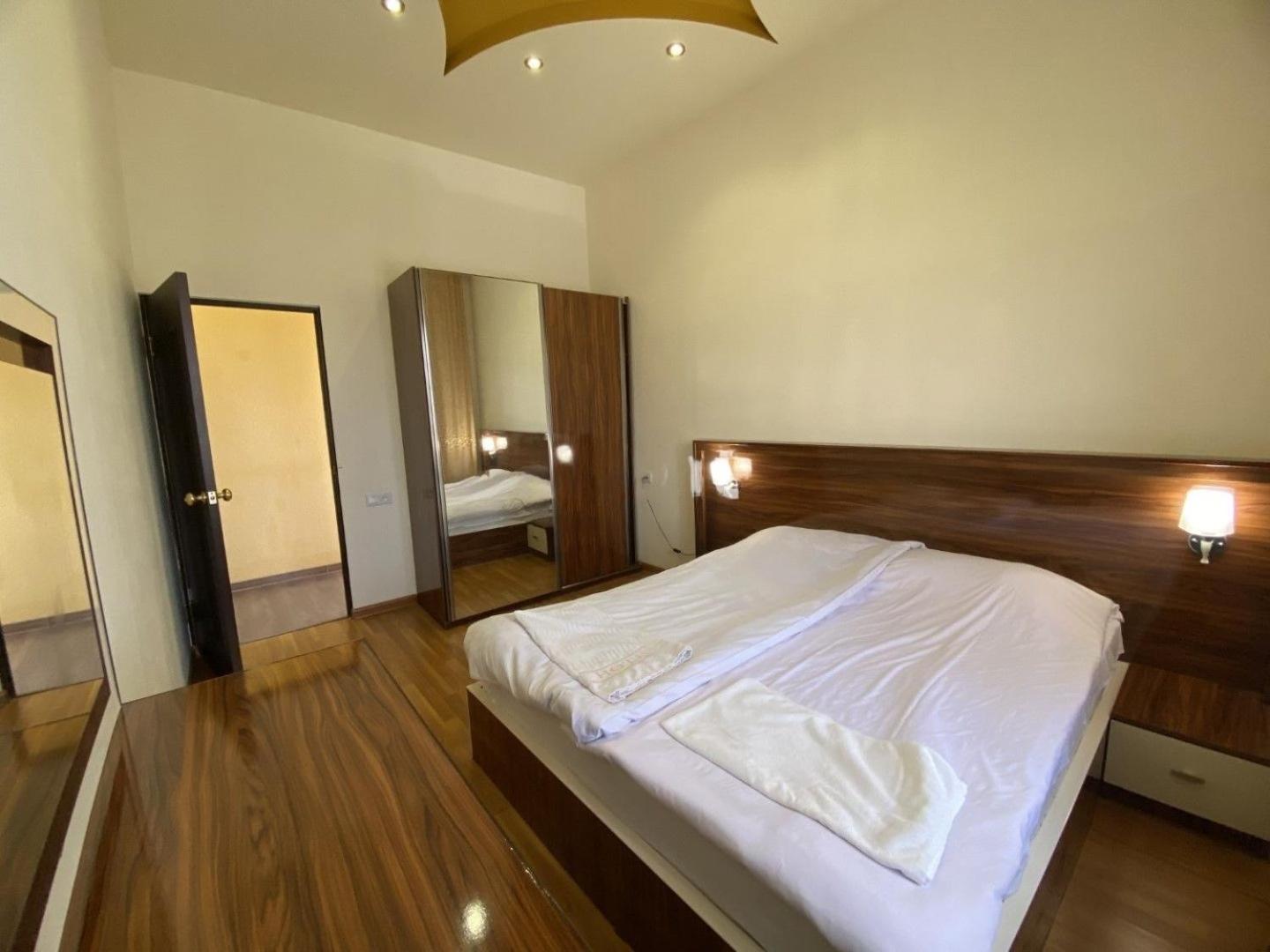 Large 5 bedroom VIP Villa 2
