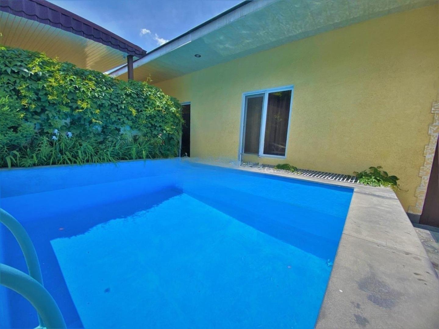 Large 5 bedroom VIP Villa 2